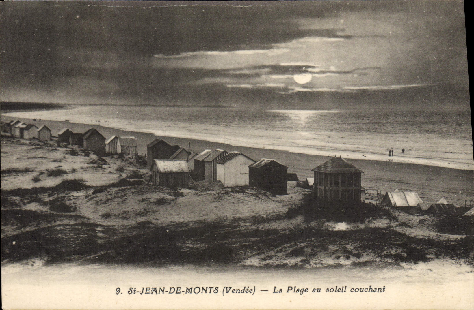CPA St Jean De Monts La Plage au Soleil couchant