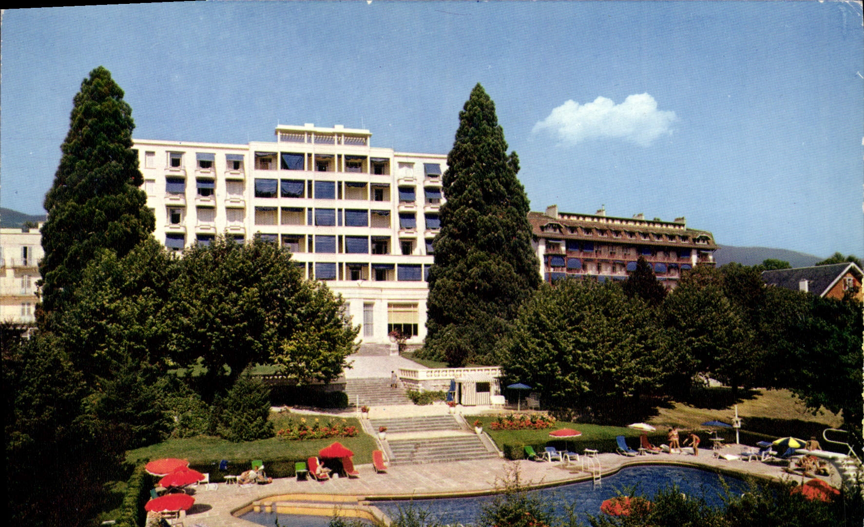 MODERN CARD Divonne Les Bains the Large Hotel of the Golf and its swimming pool
