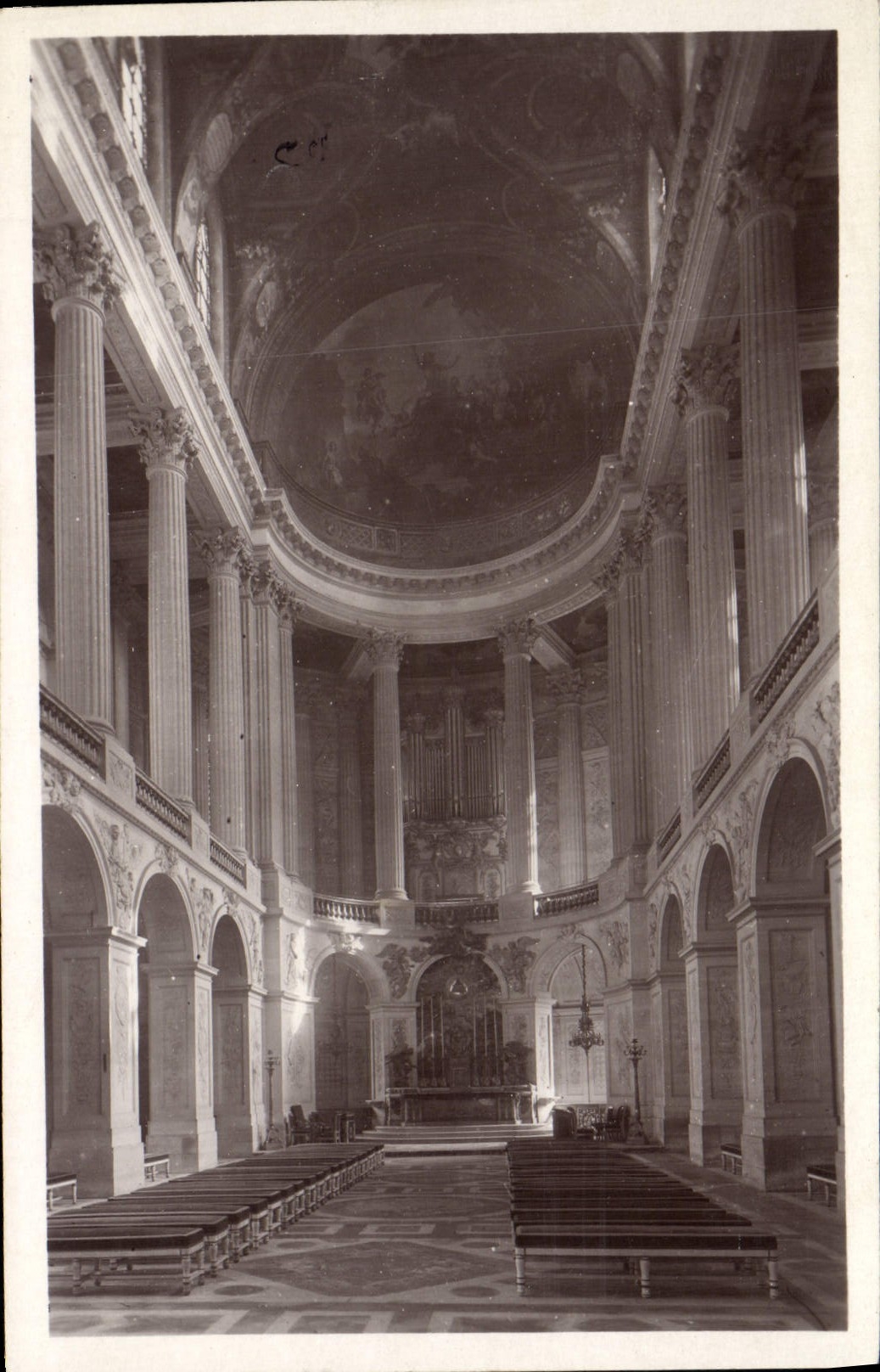 VINTAGE POSTCARD Versailles the vault Organ