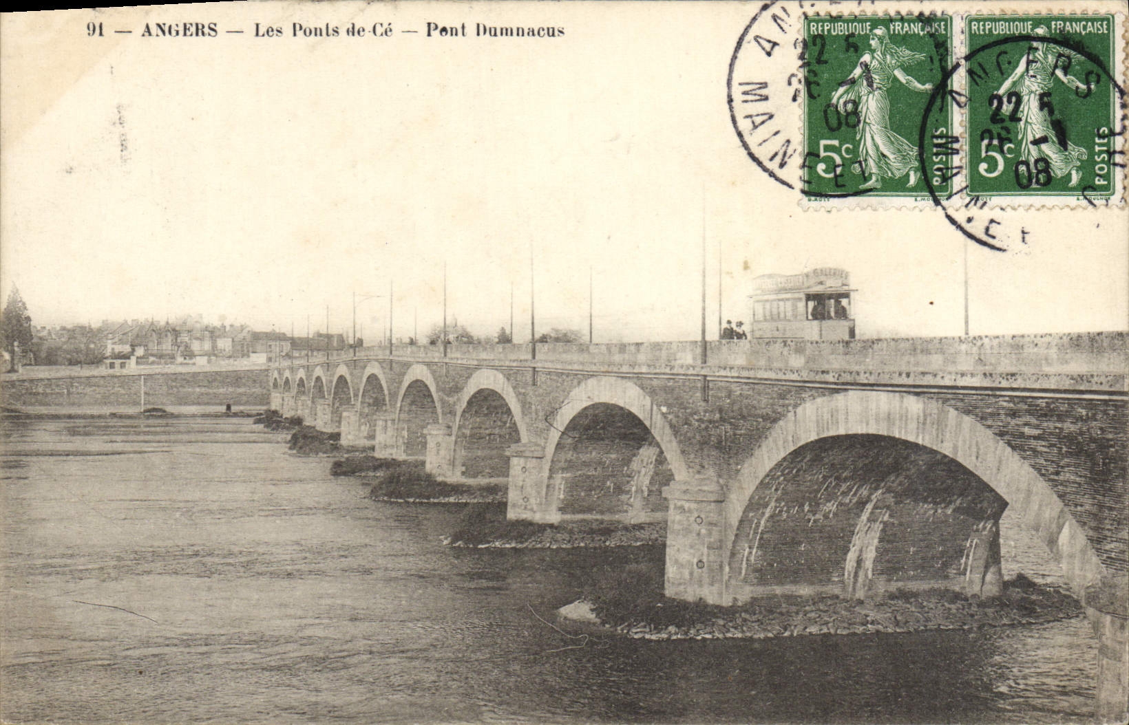 La POSTAL de la VENDIMIA encoleriza los puentes de este puente de Dumnacus