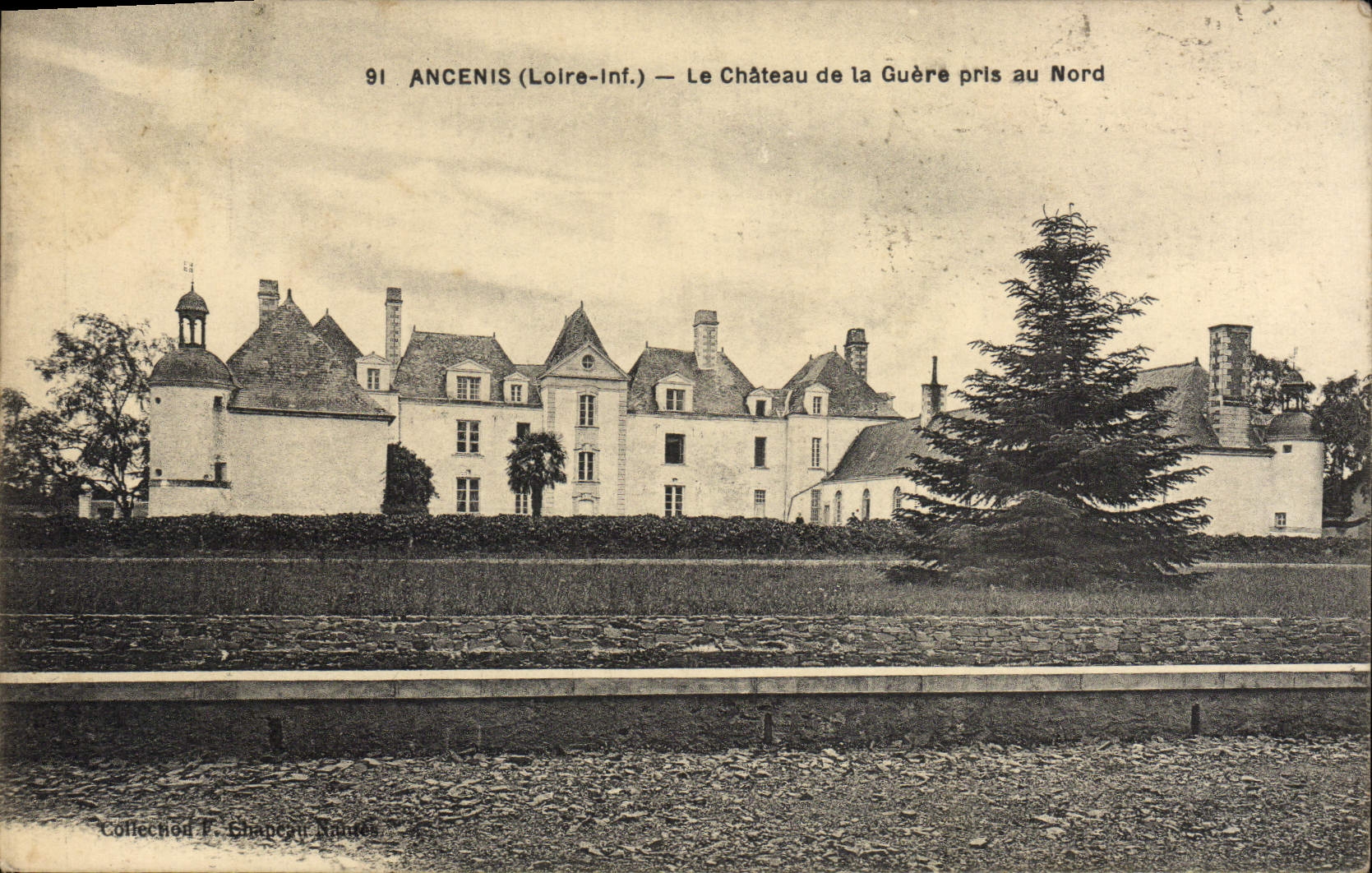 VINTAGE POSTCARD Ancenis the Castle Of Hardly Taken In North