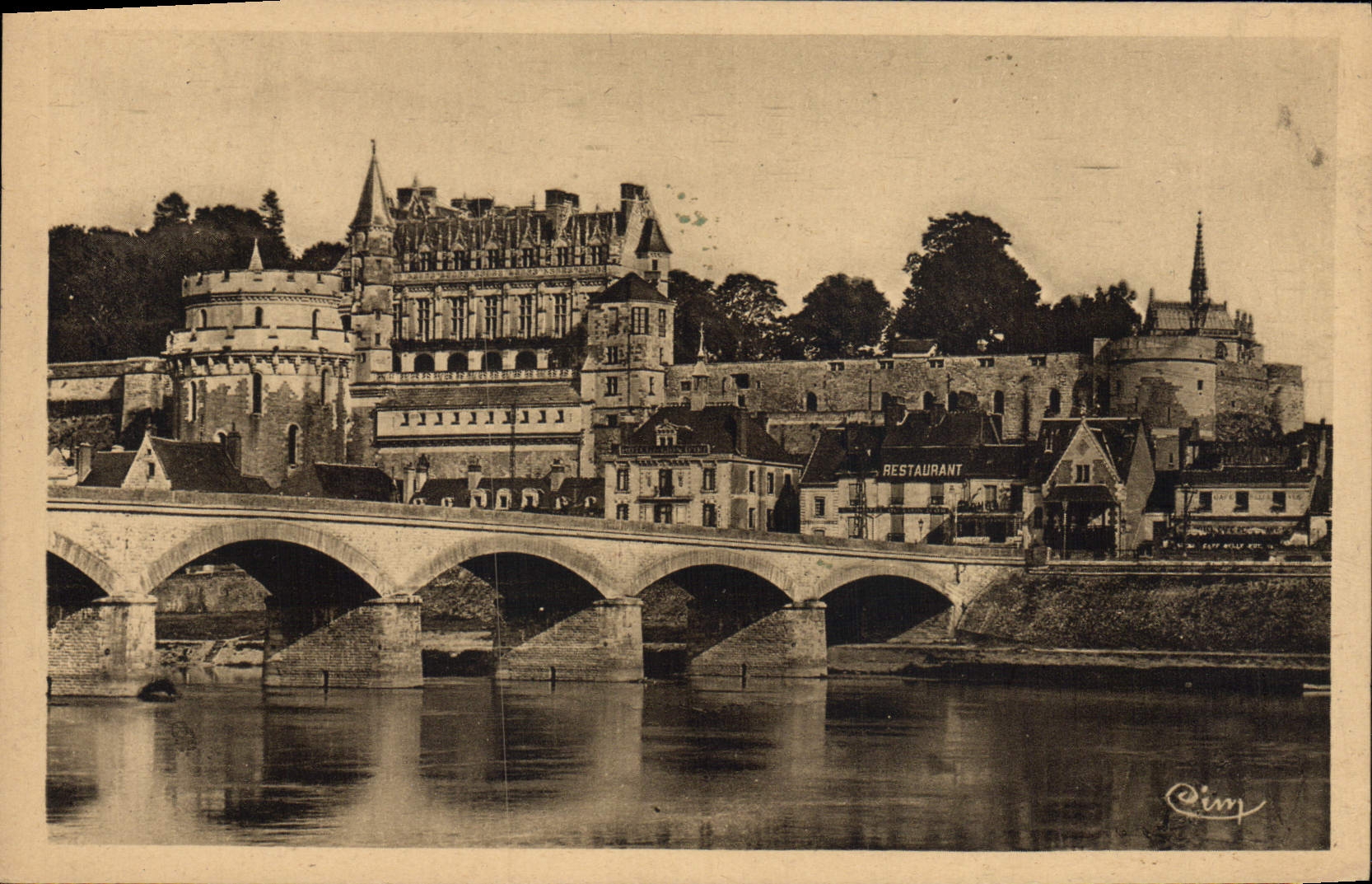 POSTAL Amboise de la VENDIMIA el castillo en el Loire
