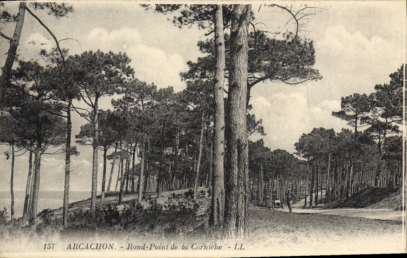 CPA Arcachon Rond Point De La Corniche
