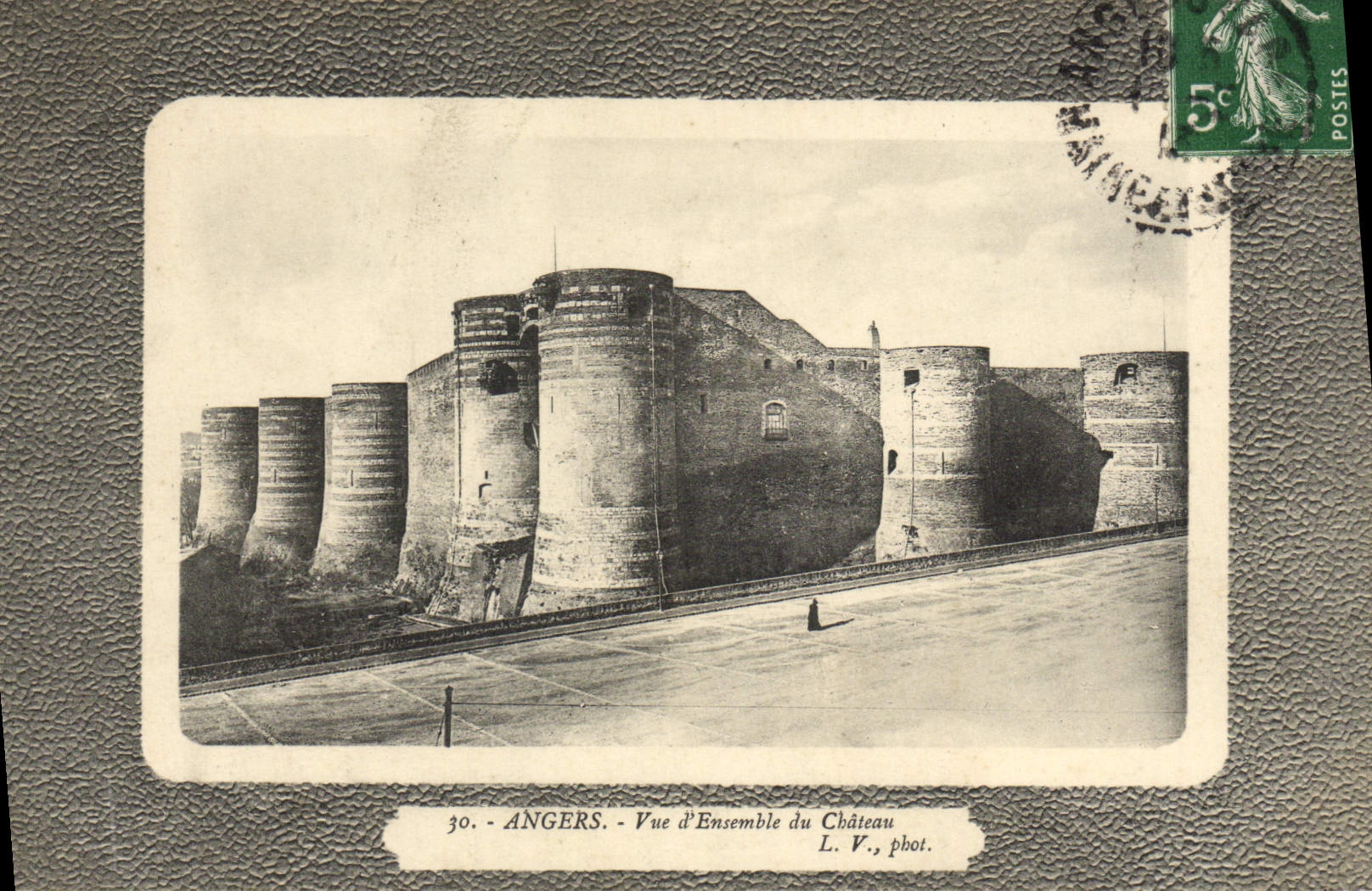 CPA Angers Vue Ensemble Du Chateau