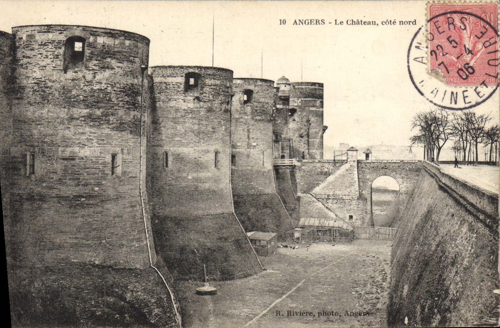 CPA Angers Le Chateau Cote Nord