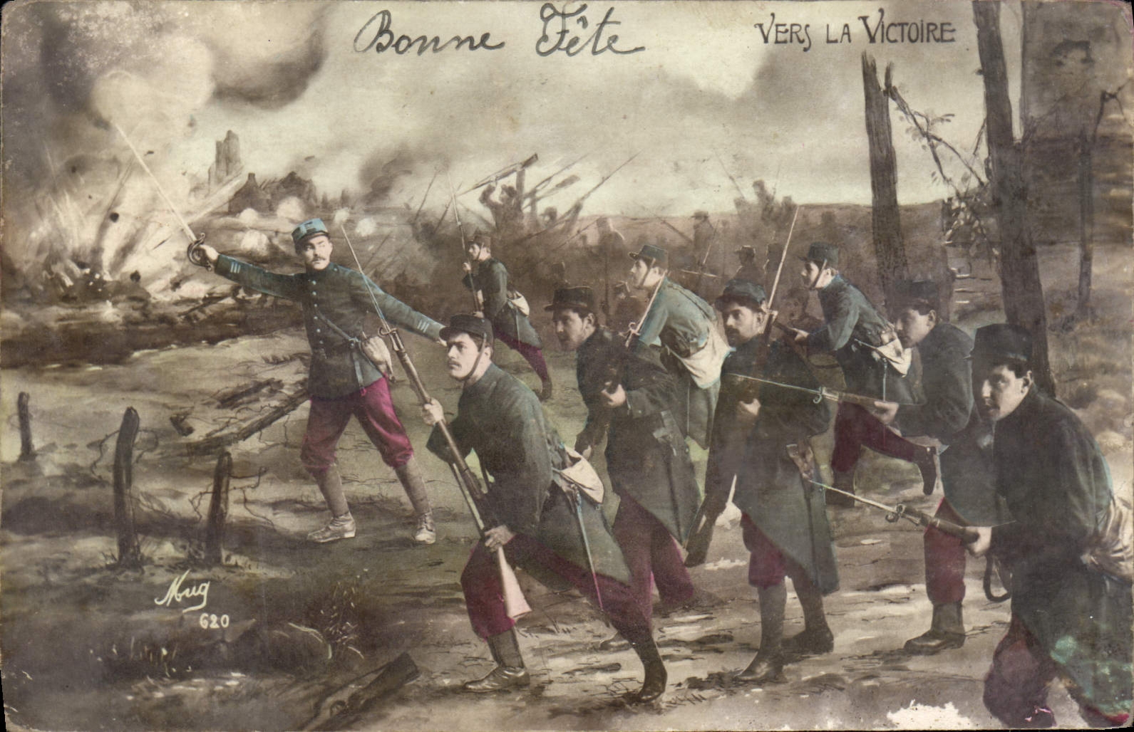 VINTAGE POSTCARD Towards the Victoire Militaria Soldier