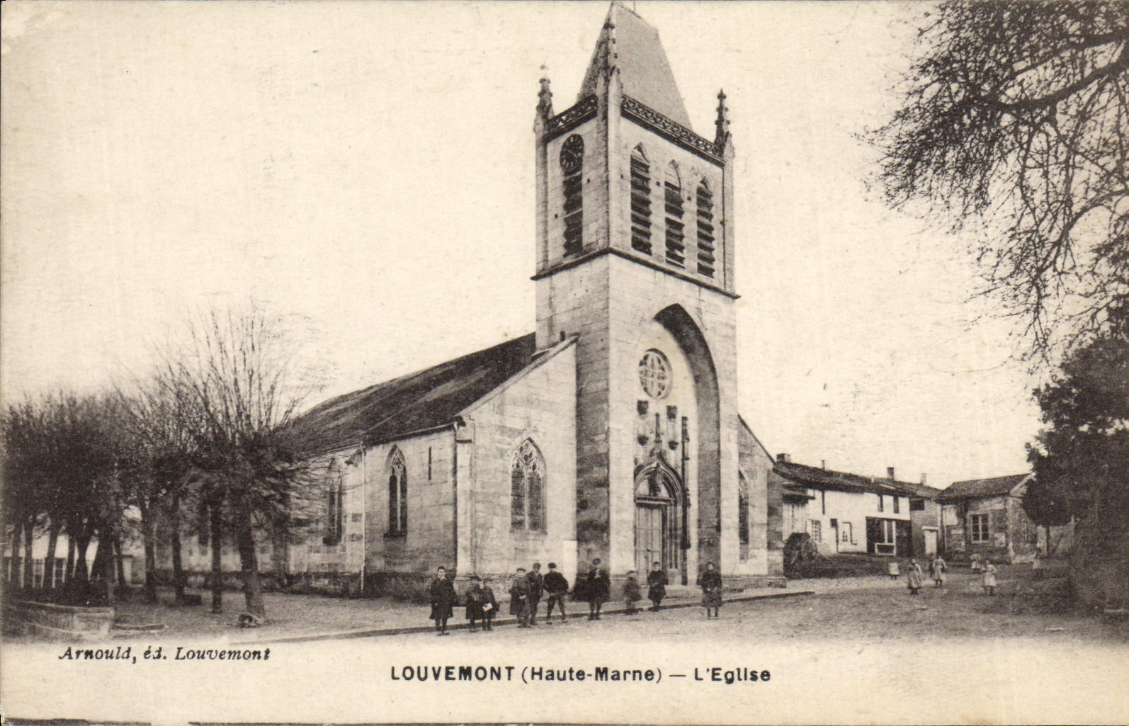VINTAGE POSTCARD Louvemont the Church
