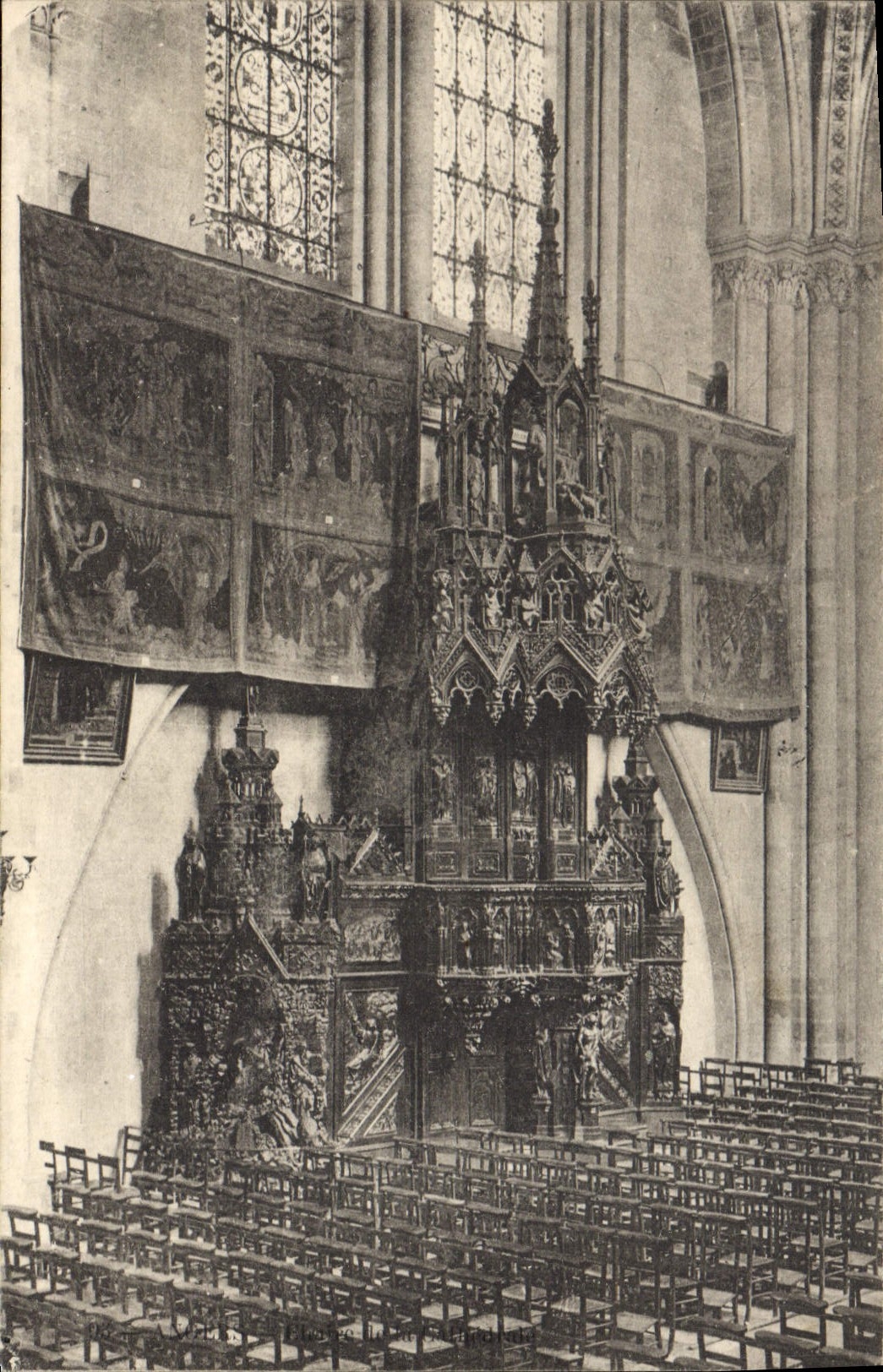 La POSTAL de la VENDIMIA encoleriza