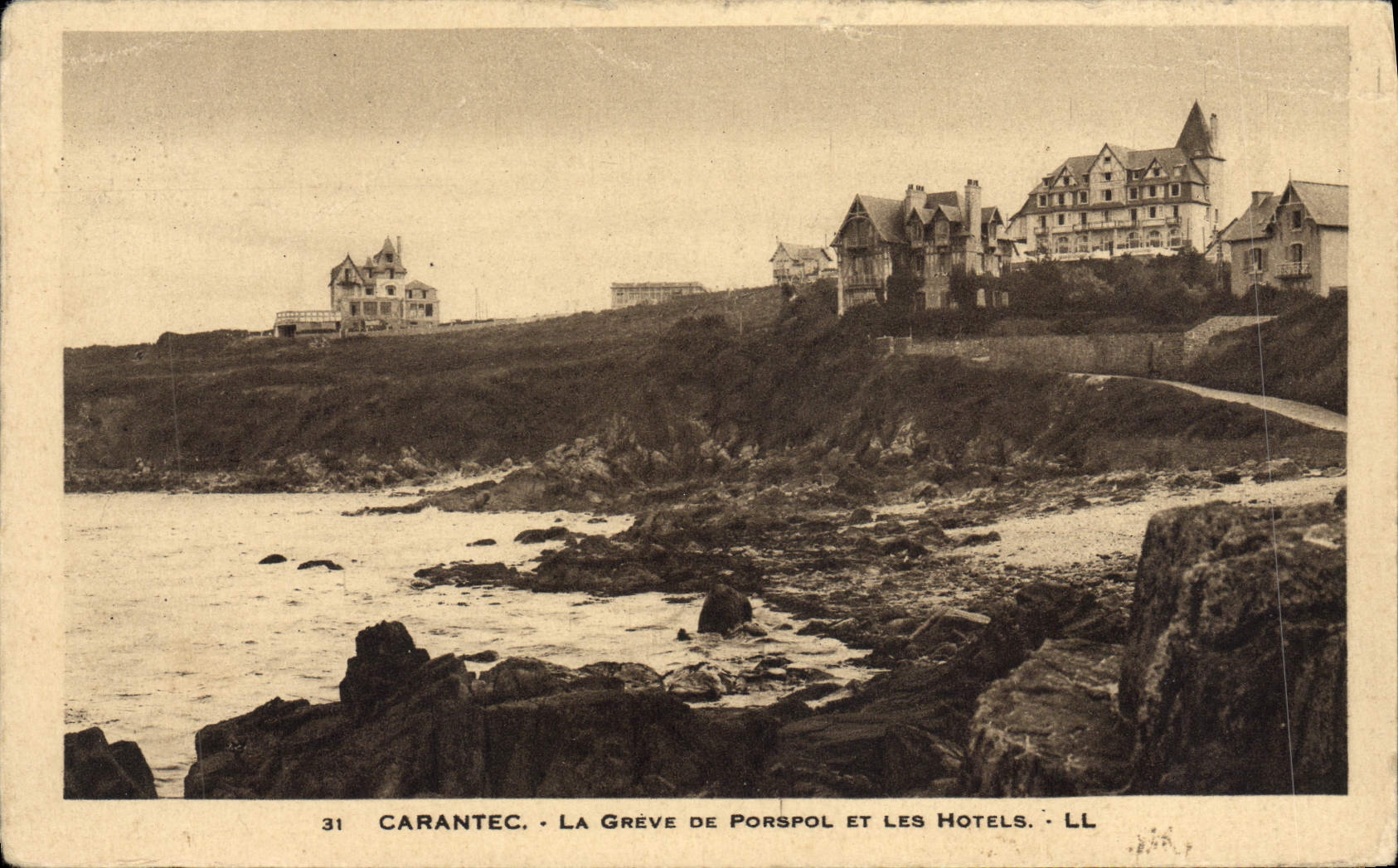 CPA Carantec La Greve De Porspol Et Les Hotels