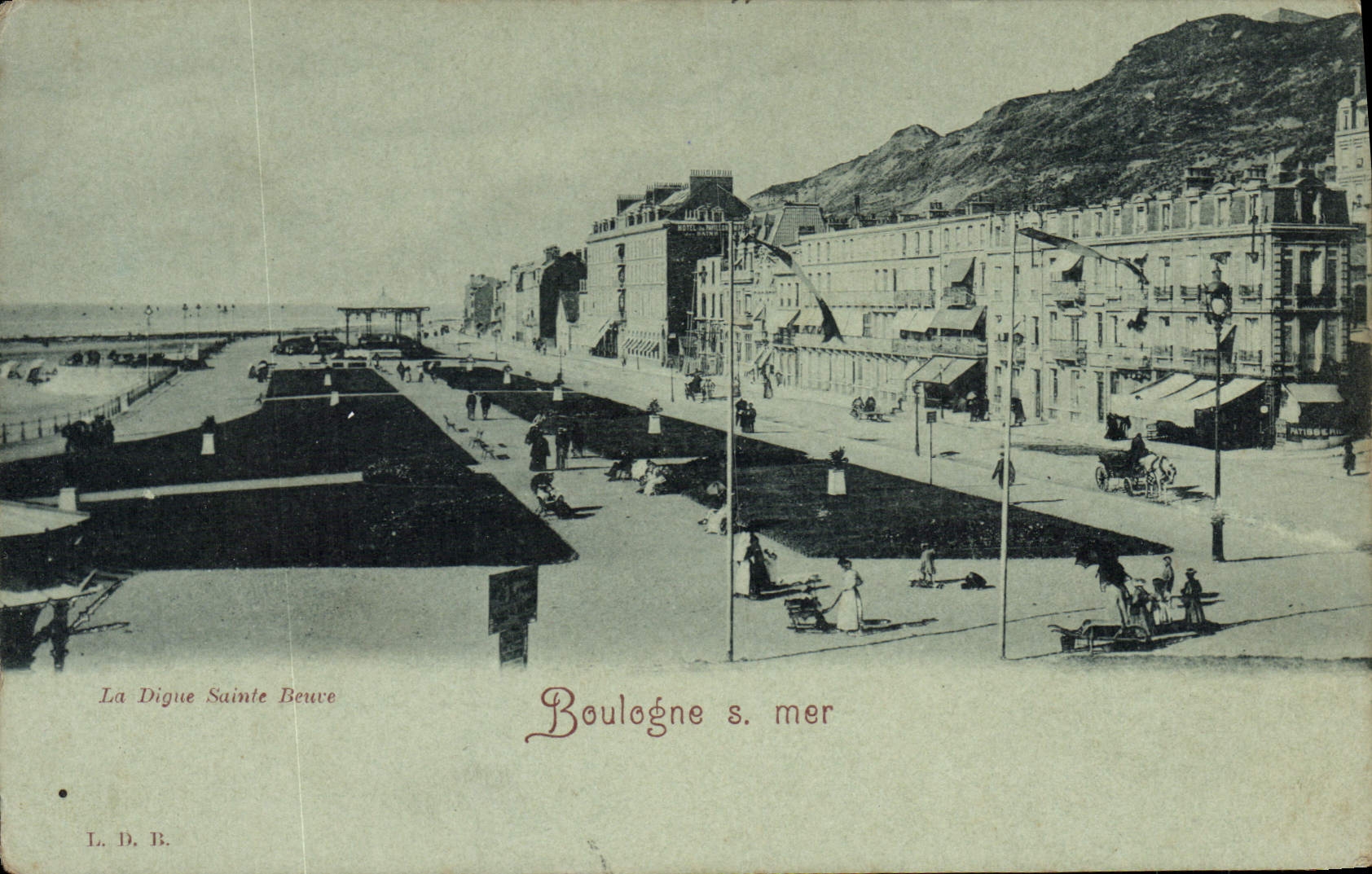 VINTAGE POSTCARD Boulogne On Sea the dam Sainte Beuve