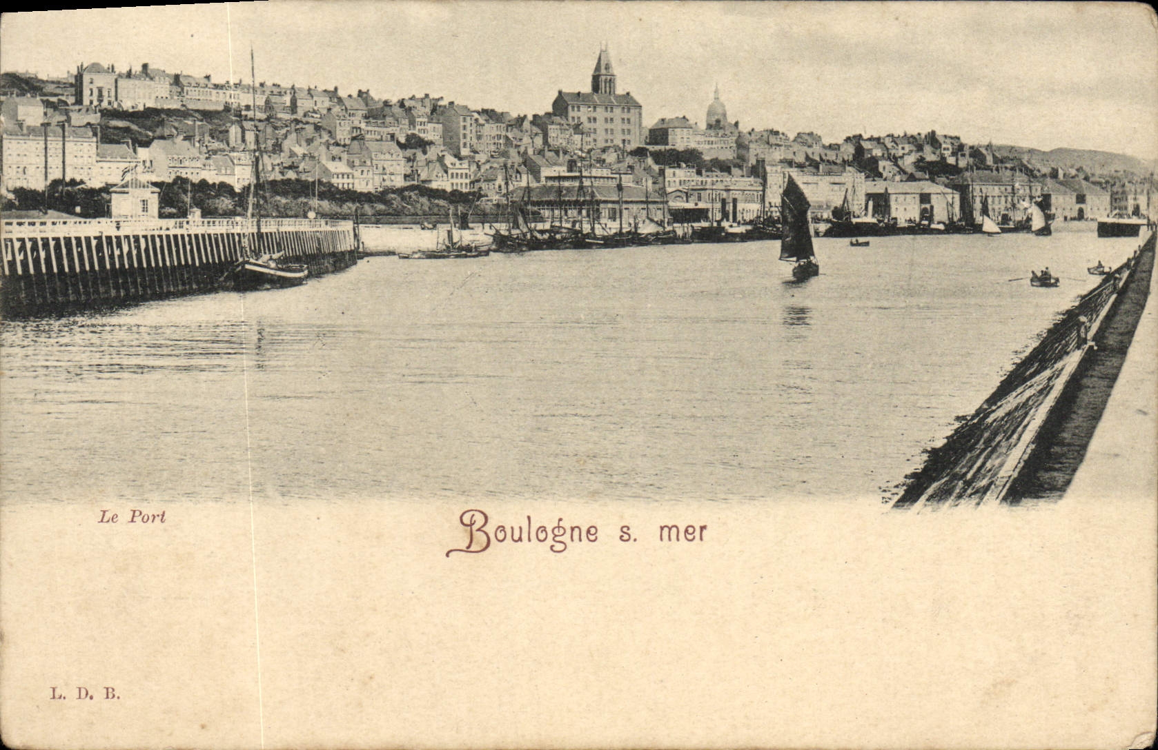 VINTAGE POSTCARD Boulogne On Sea the Port