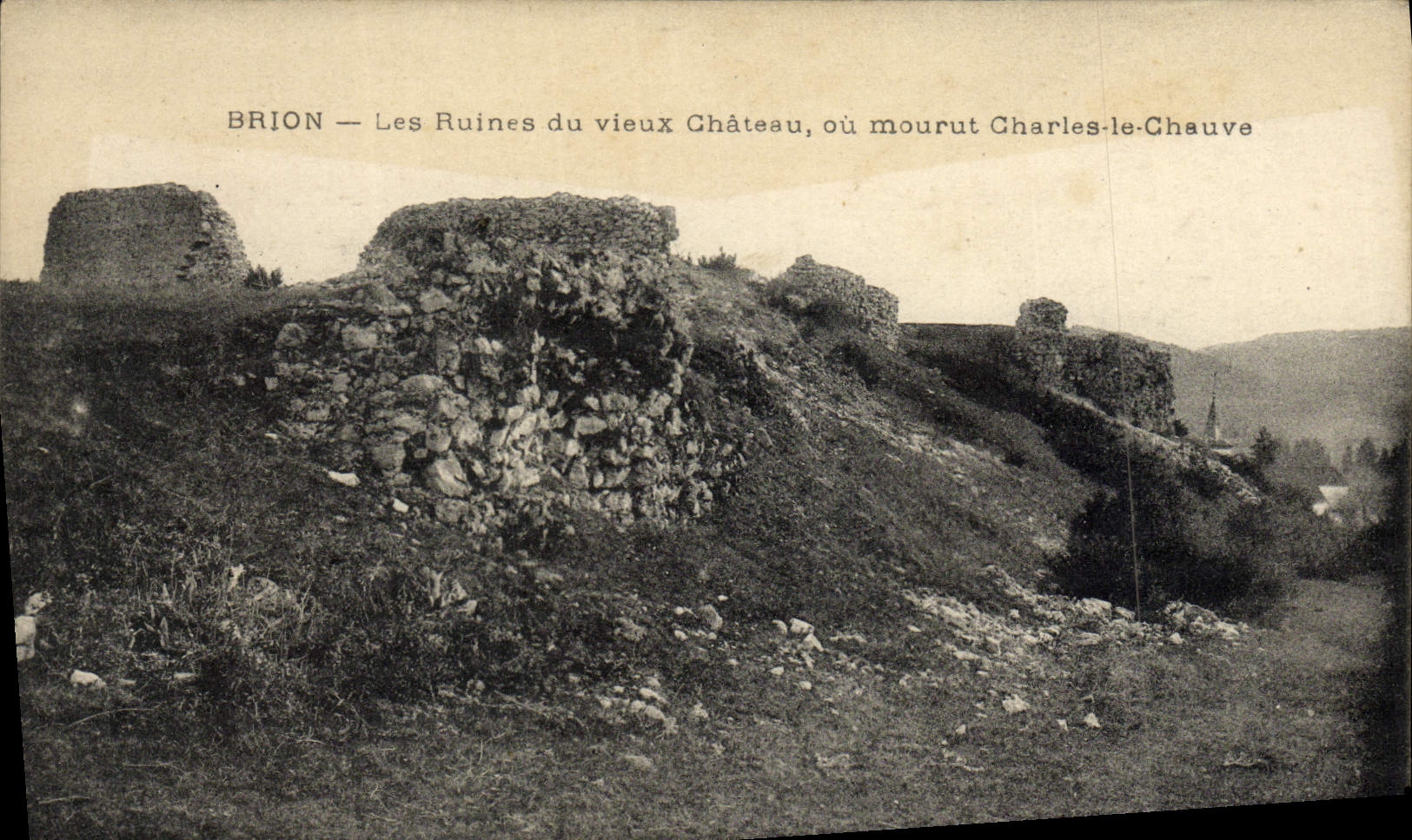 POSTAL Brión de la VENDIMIA las ruinas del castillo viejo o de Charles muerto la persona calva