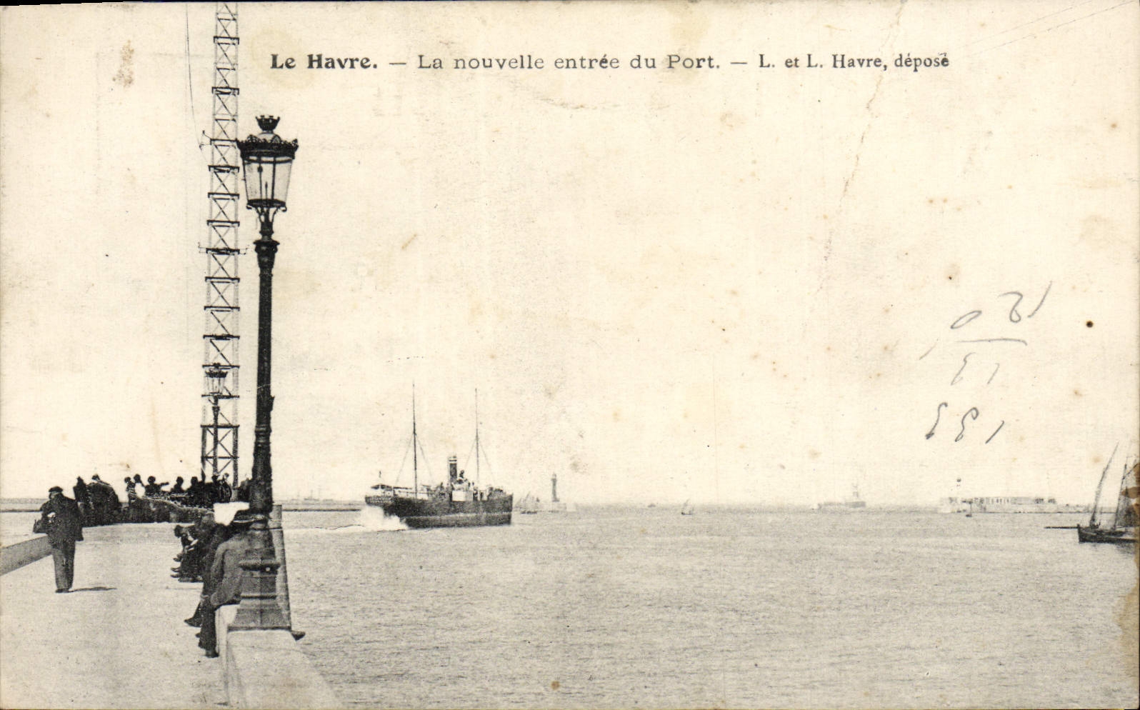 VINTAGE POSTCARD Le Havre the New Entry of the Port