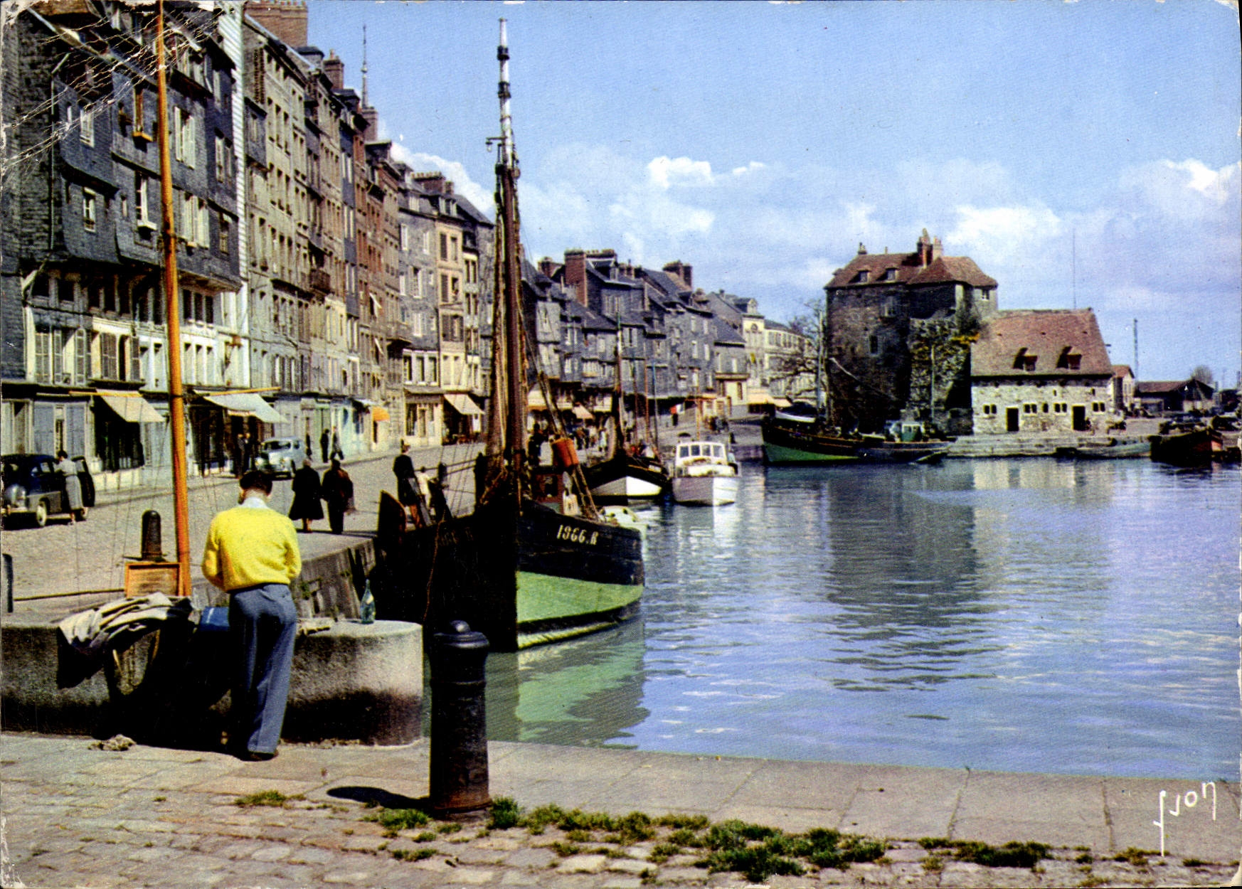 MODERN CARD Honfleur Basin of the West and quay Sainte Catherine