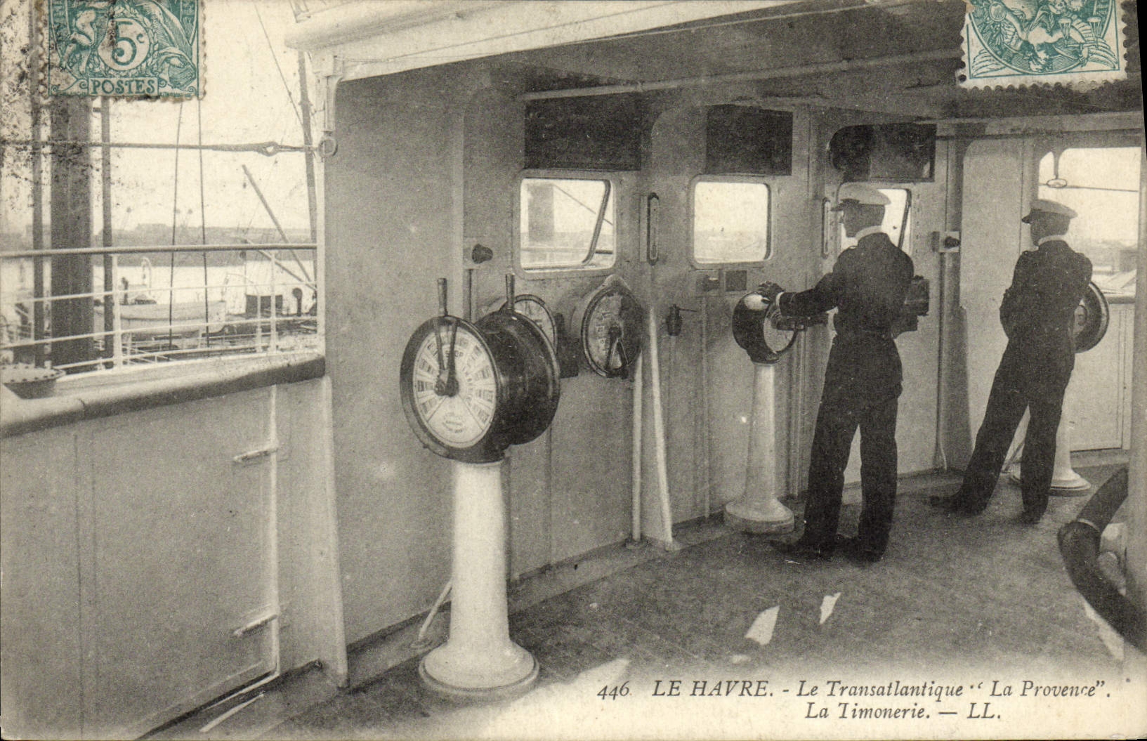 CPA Le Havre Le Transatlantique La Provence La Timonerie Bateau