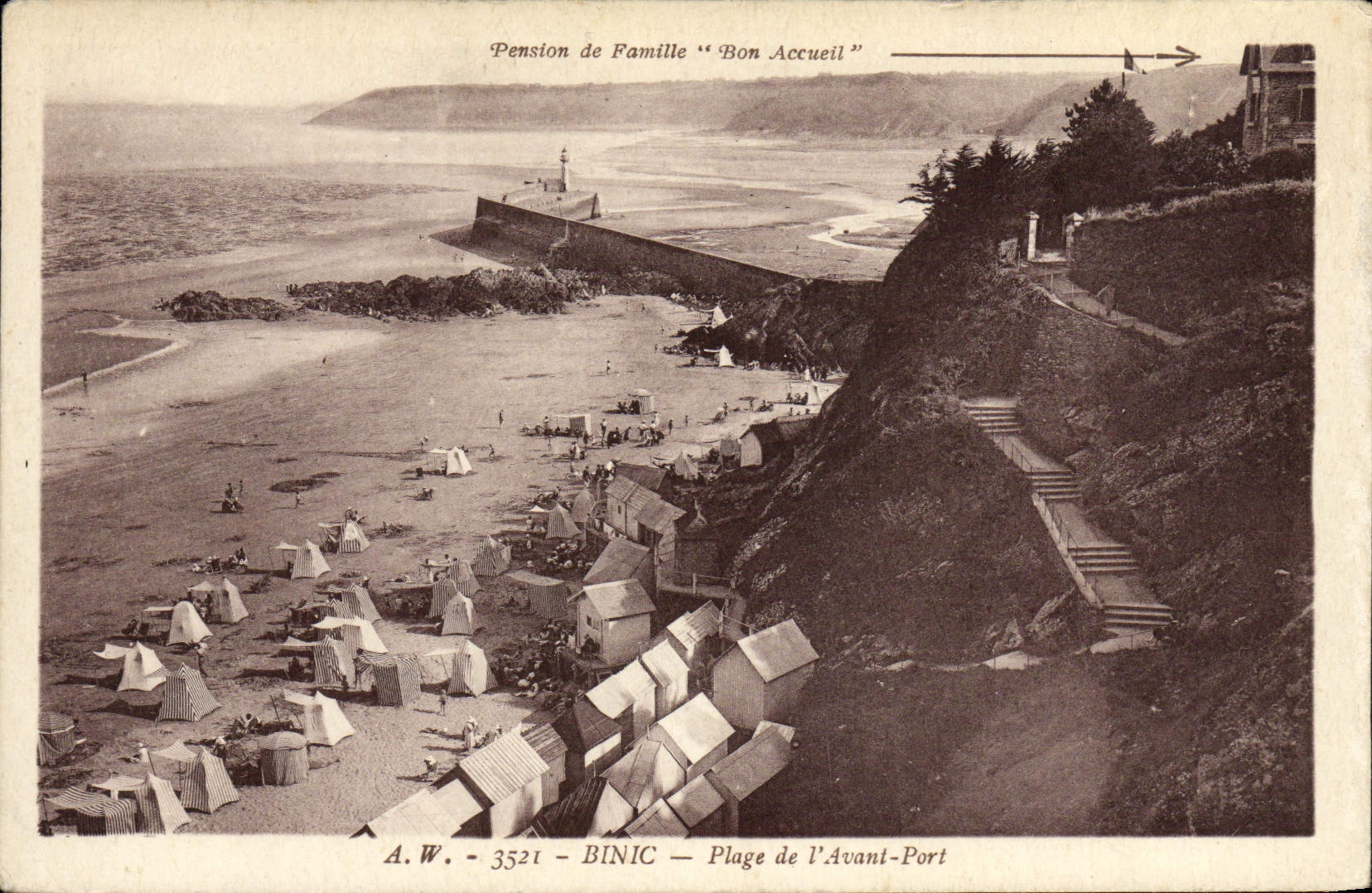 Playa de Binic de la POSTAL de la VENDIMIA antes del puerto