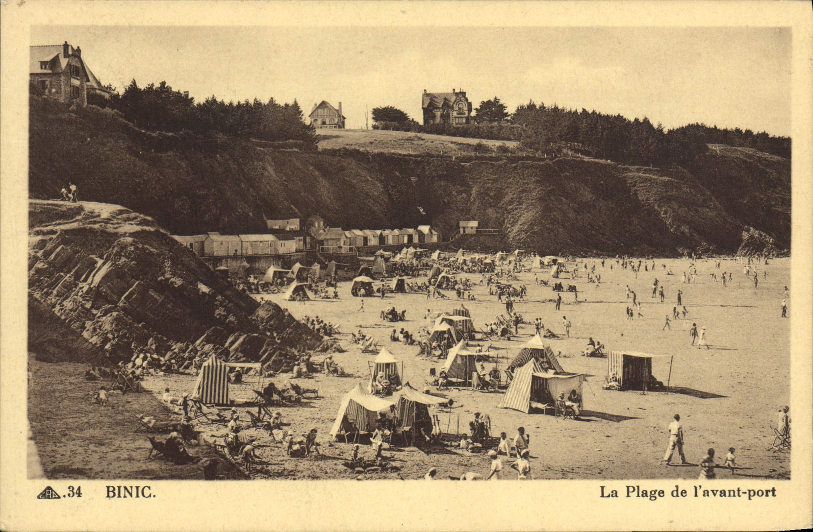 POSTAL Binic de la VENDIMIA la playa antes del puerto
