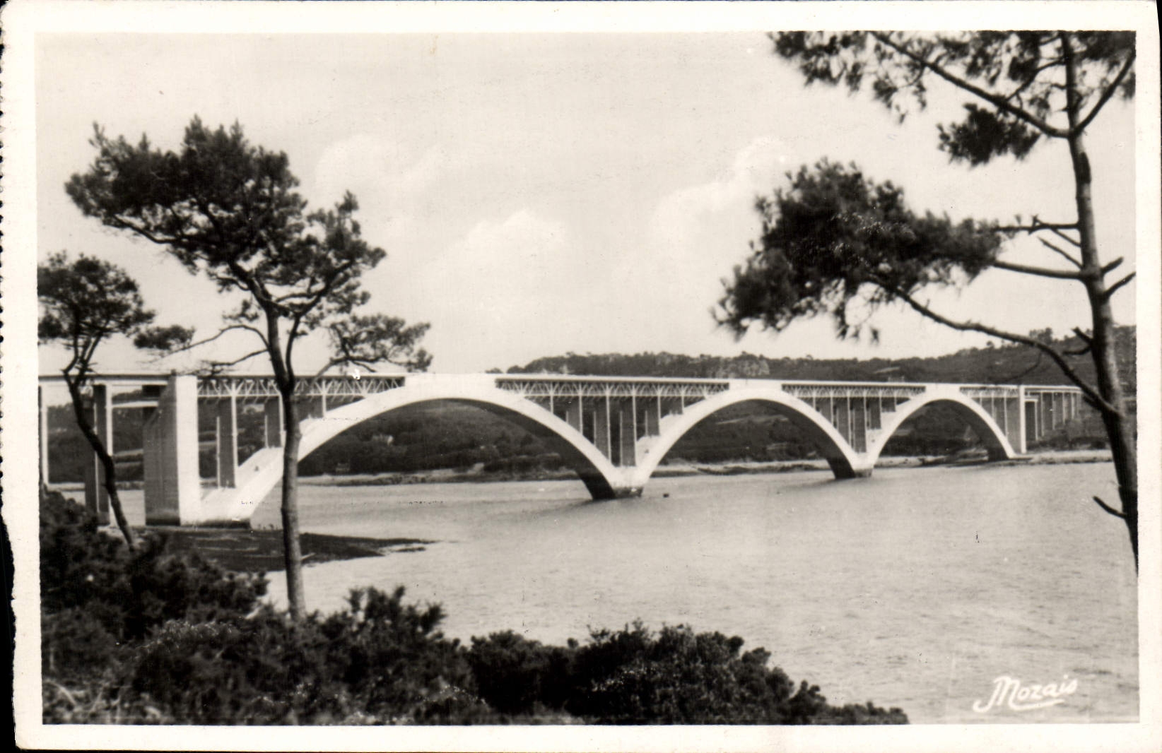 MODERN CARD Of Brest Plougastel the beautiful modern bridge has spans Elorn with its 3 arcs