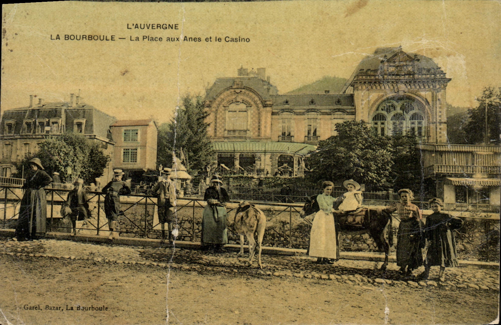 VINTAGE POSTCARD Bourboule the Place with the Asses and the Casino