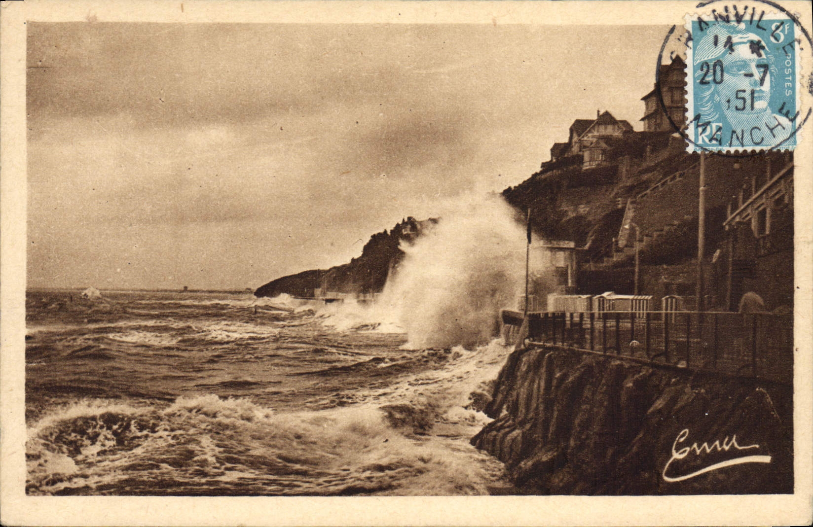 CPA Granville Effets de Vagues au Plat Gousset