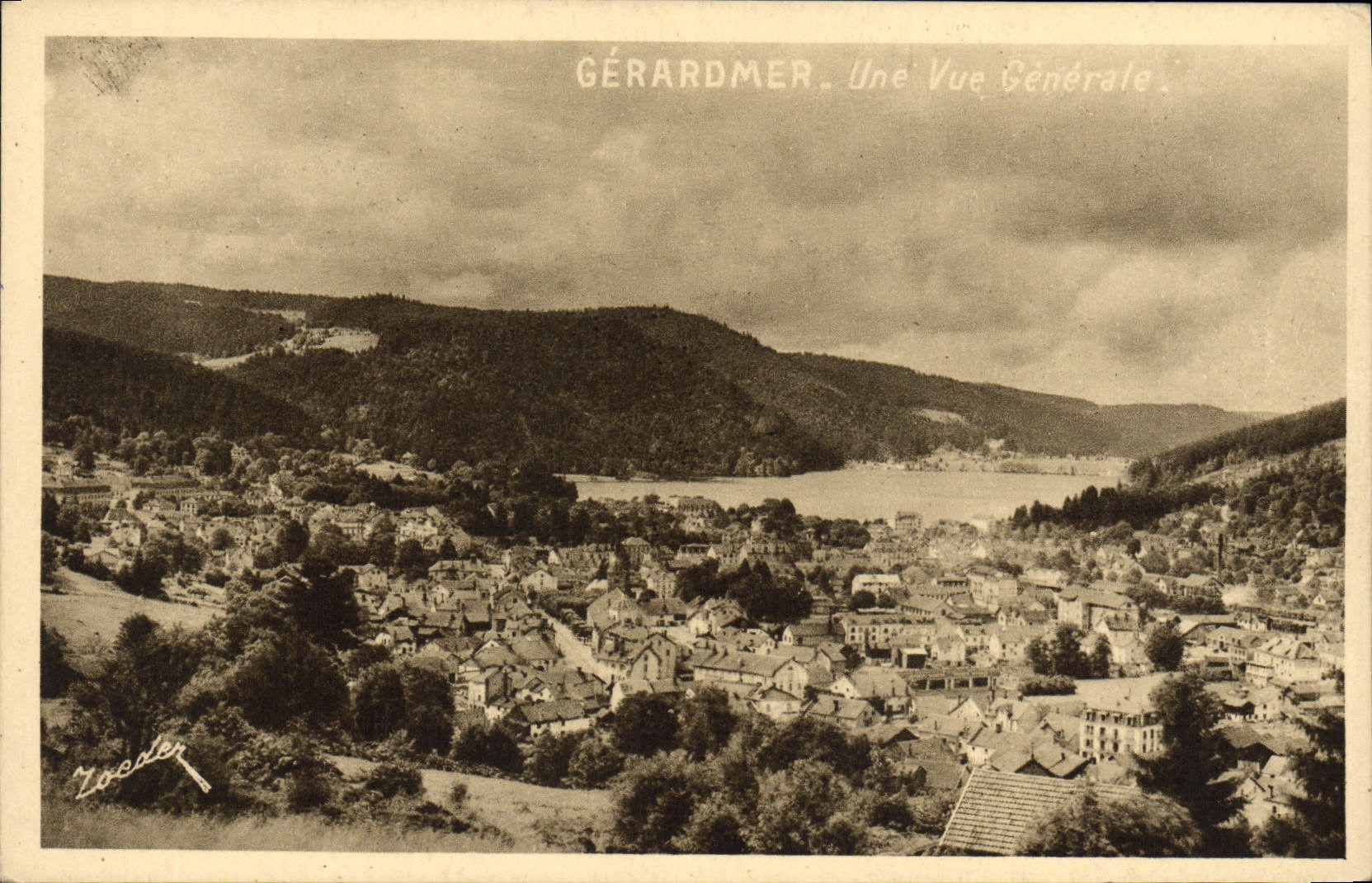 CPA Gerardmer Une Vue Generale