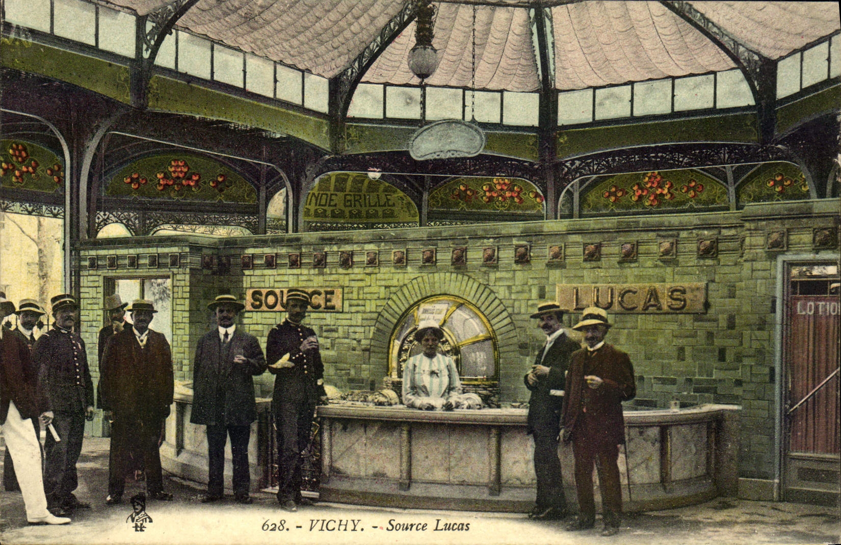 VINTAGE POSTCARD Vichy Lucas Source