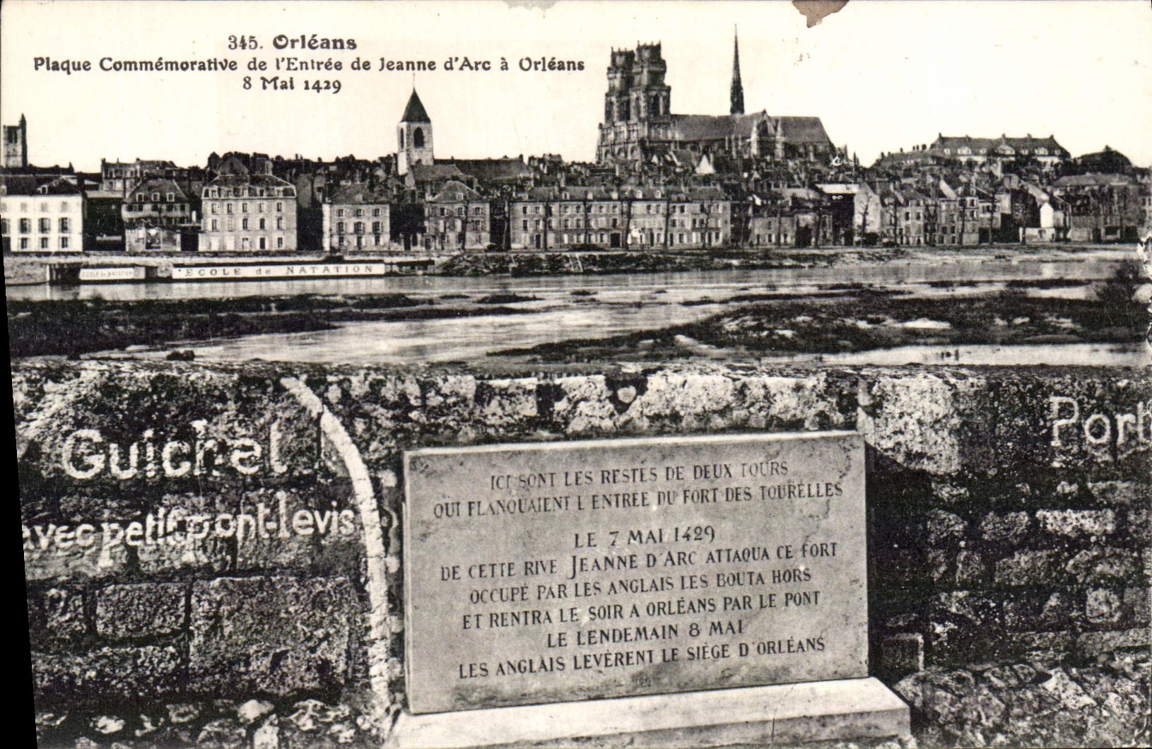 CPA Orleans Plaque Commemorative De I'Entree De Jeanne D'Arc 8 mai 1429