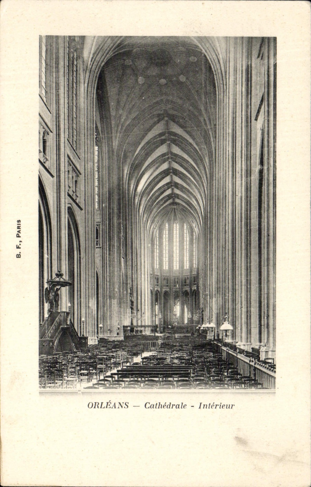 CPA Orleans Cathedrale Interieur