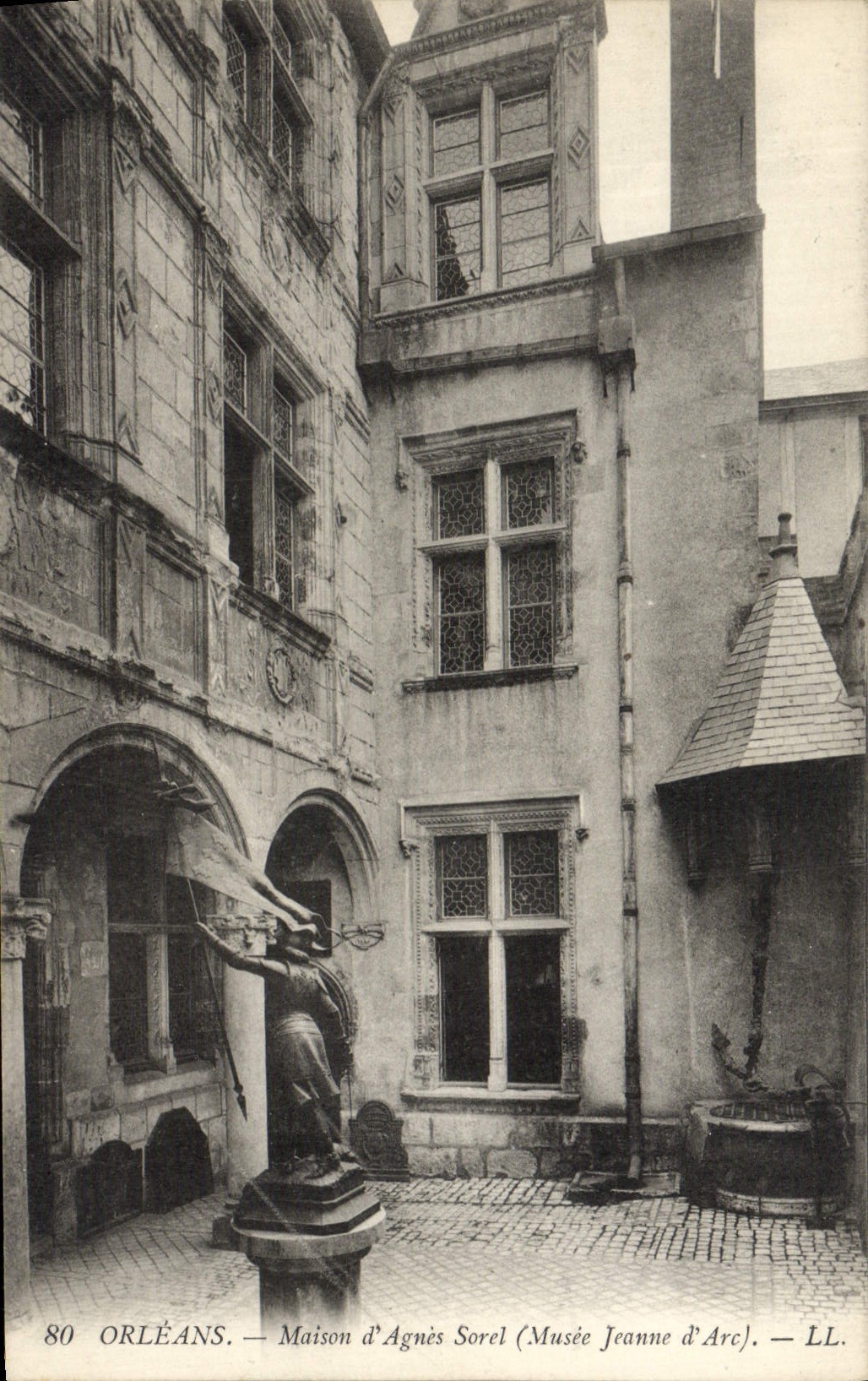 CPA Orleans Maison D'Agnes Sorel Musee Jeanne d'Arc