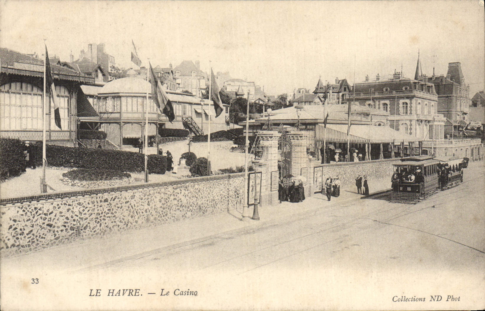 CPA Le Havre Le Casino Tramway