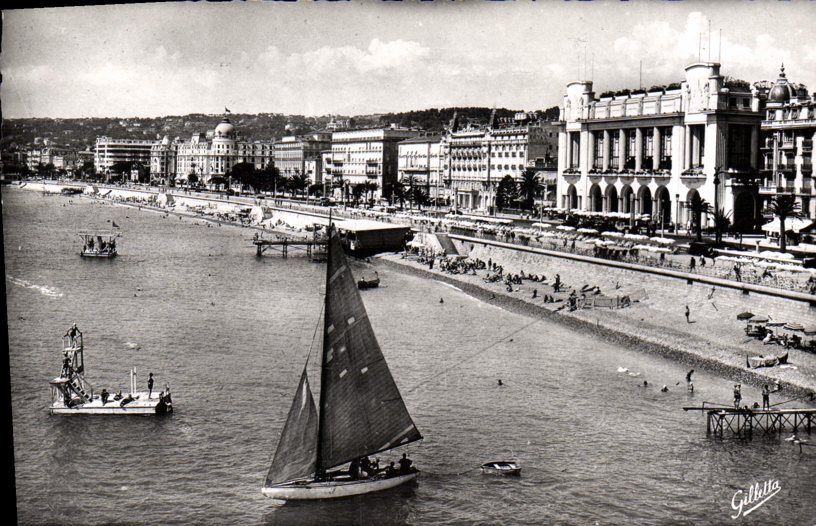 CPM La Cote D'Azur Nice Vue Generale De La Promenade