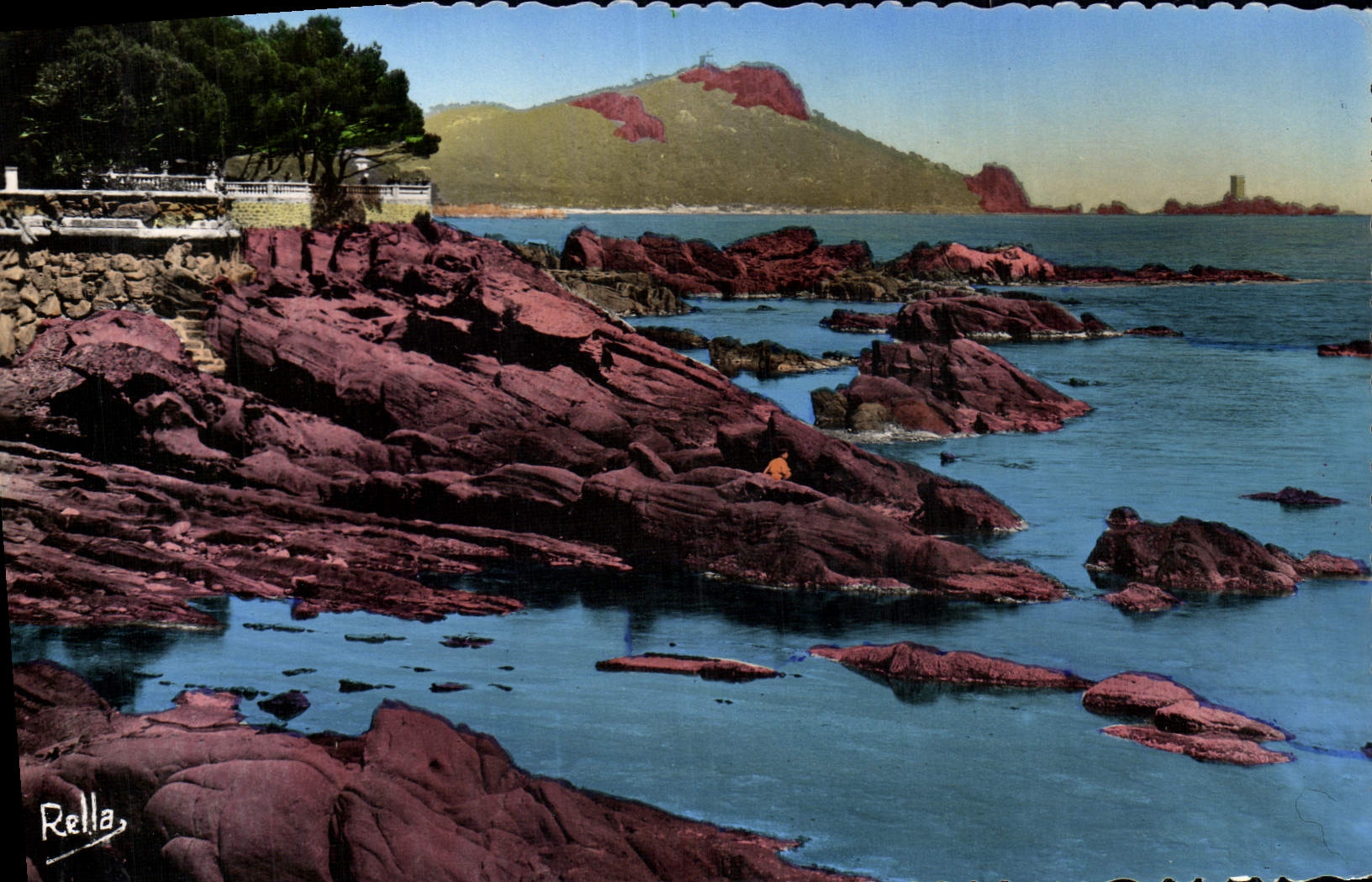 CPM Boulouris Vue Sur L'Ile d'or et le Dramant