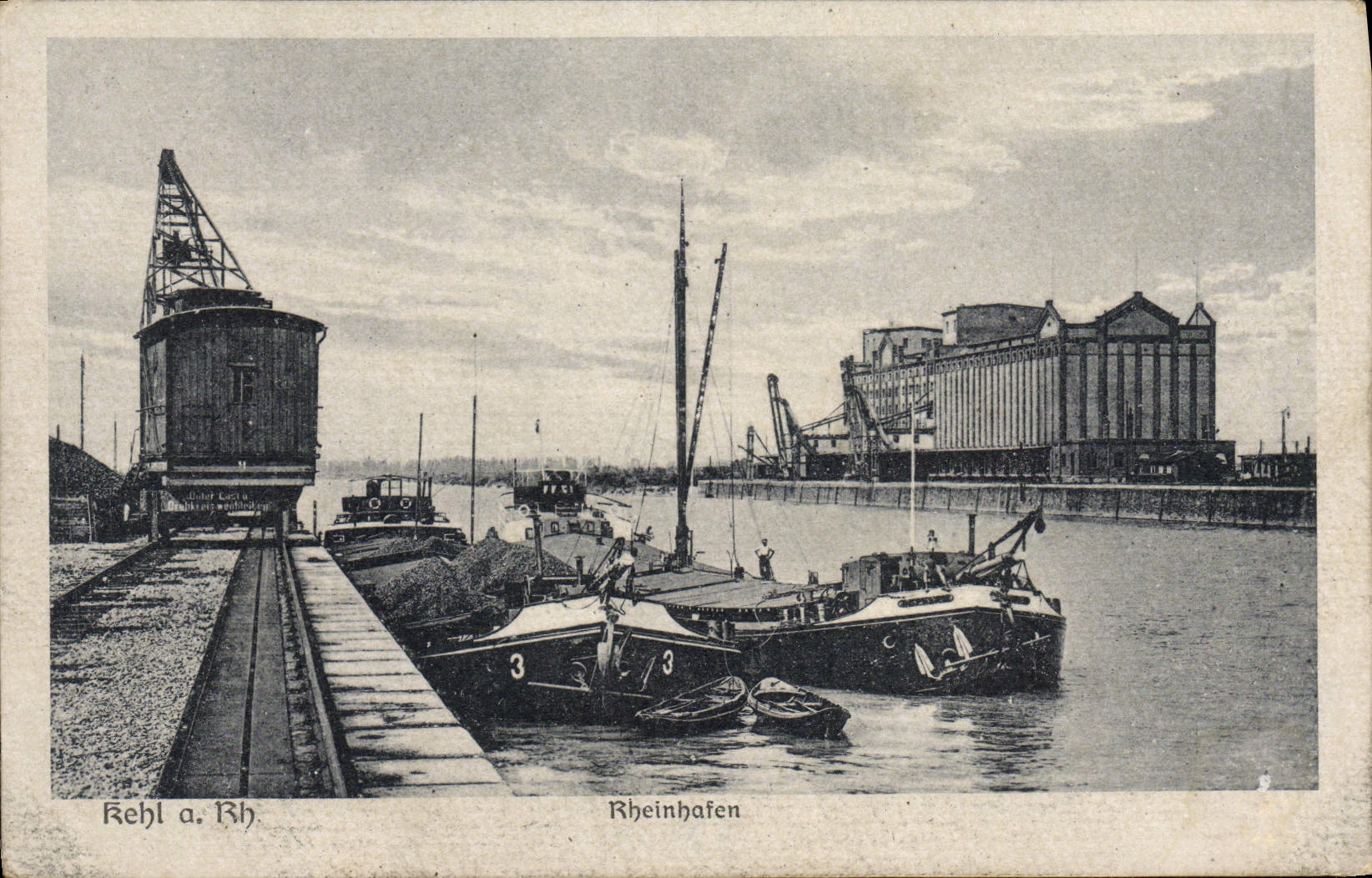 CPA Kehl a Rh Rheinhafen Bateaux