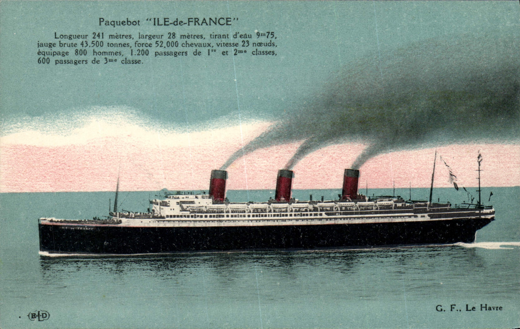 CPA Paquebot Bateau Ile de France