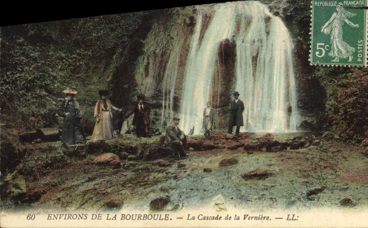 CPA Environs De La Bourboule La Cascade de la Verniere (animee)