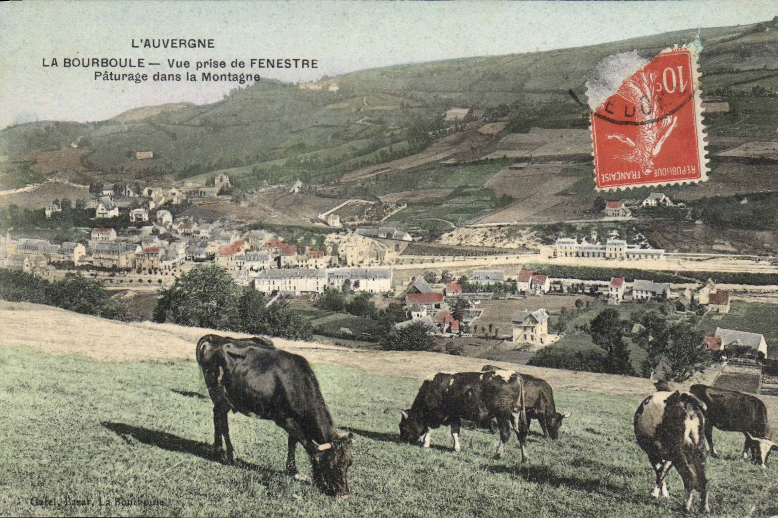 CPA La Bourboule Vue Prise de Fenestre Paturage dans la montagne Vaches 