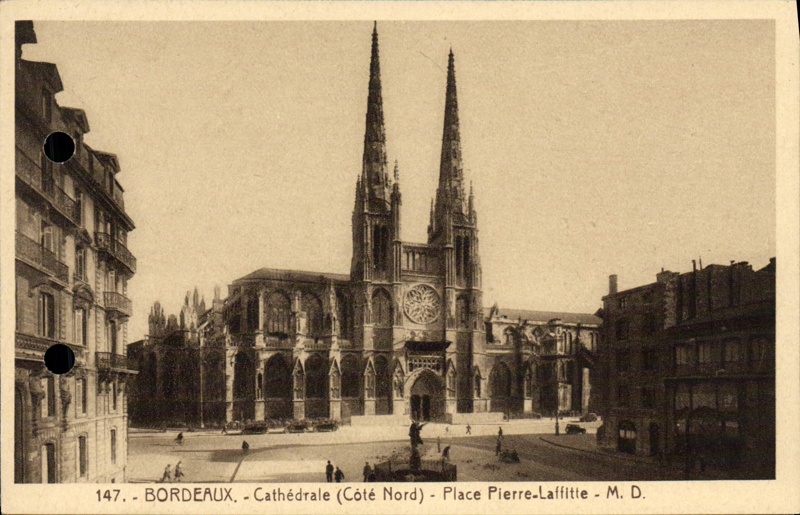 CPA Bordeaux Cathedrale Place Pierre Laffitte
