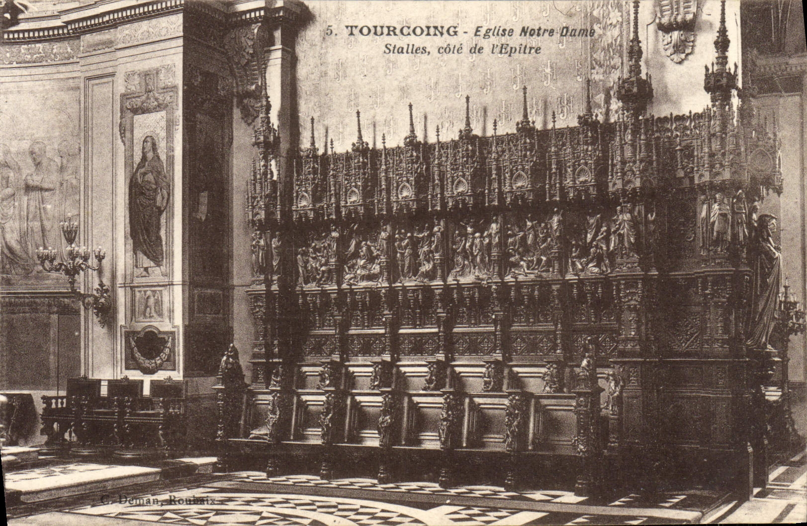 CPA Tourcoing Eglise Notre Dame Stalles Cote de l'epitre