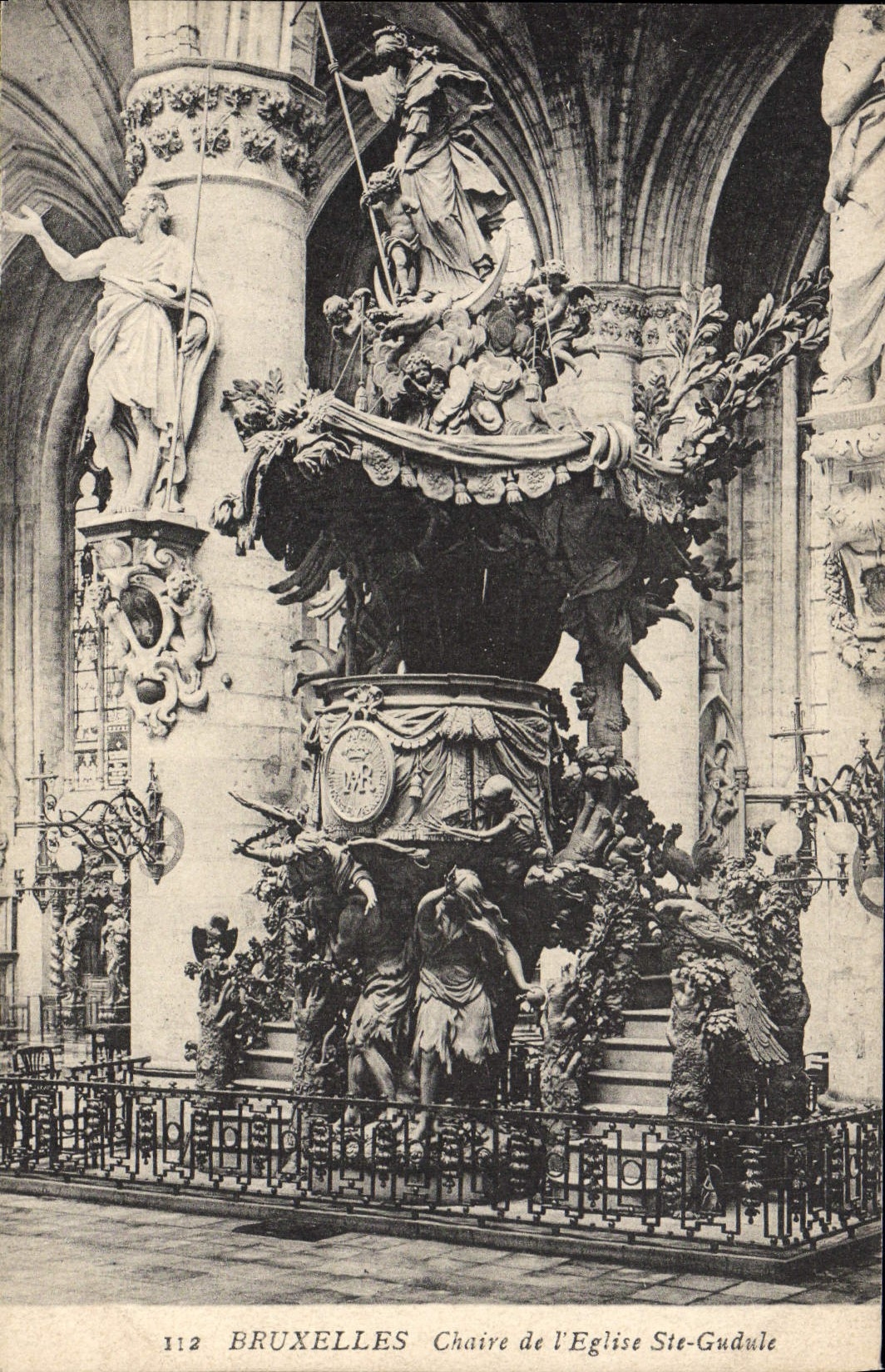 CPA Bruxelles Chaire De I'Eglise Ste Gudule