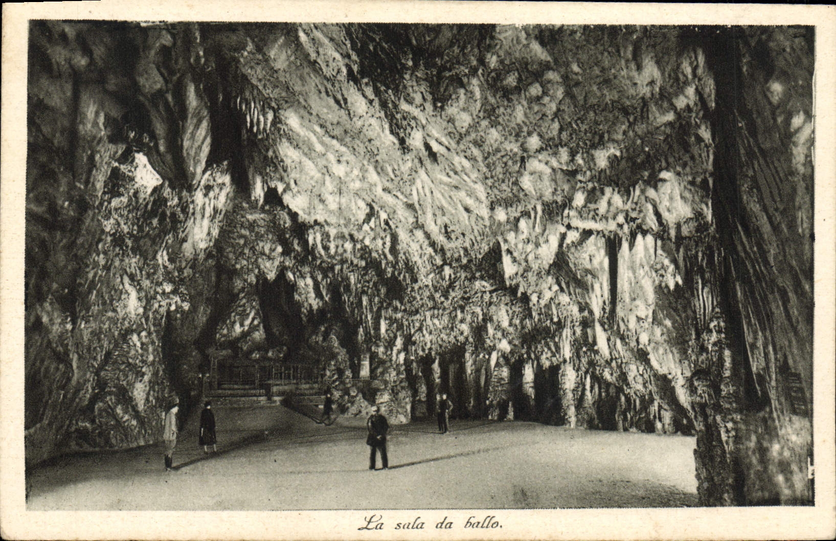 CPA La Sala Da Ballo