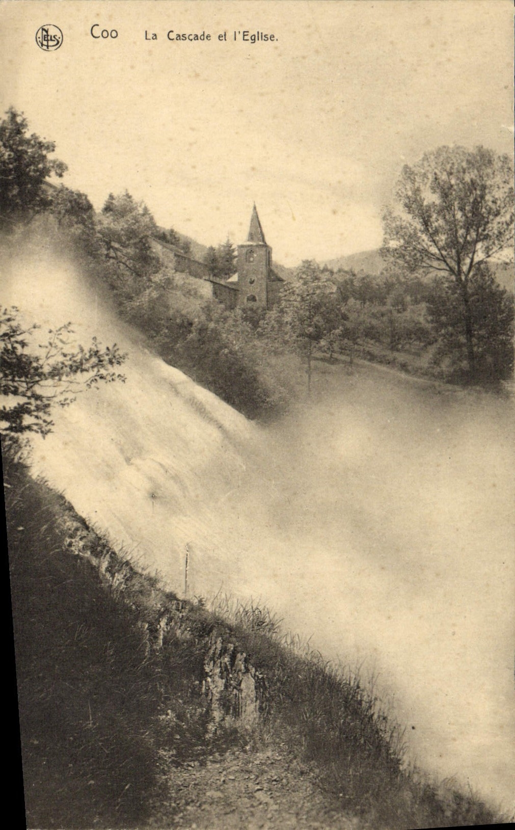 CPA Coo La Cascade Et I'Eglise