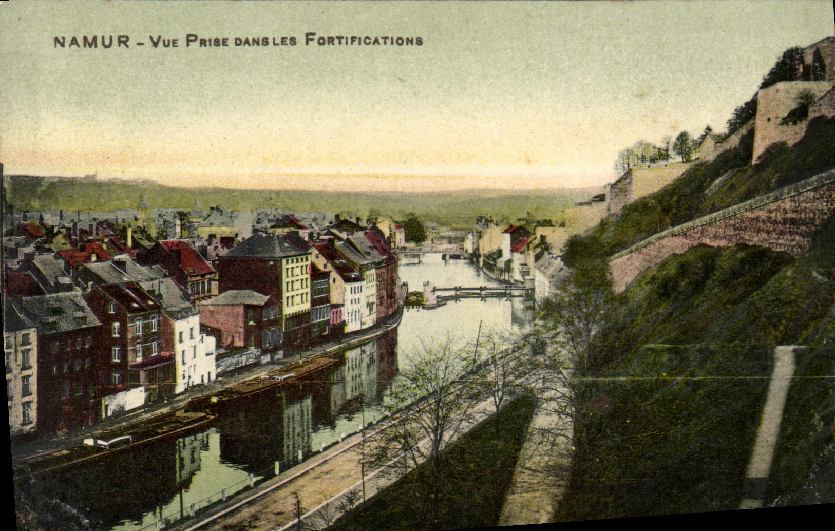 CPA Namur Vue Prise Dans Les Fortifications