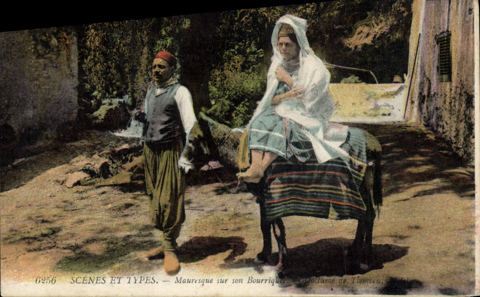 CPA Scenes Et Types Mauresque Sur Son bourriquet Ane mule
