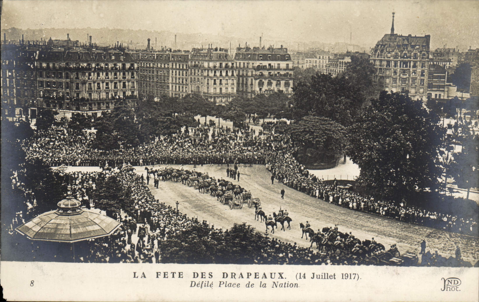 VINTAGE POSTCARD the Festival Of the Flags July 14th, 1917 Ravelled Place of the Militaria Nation