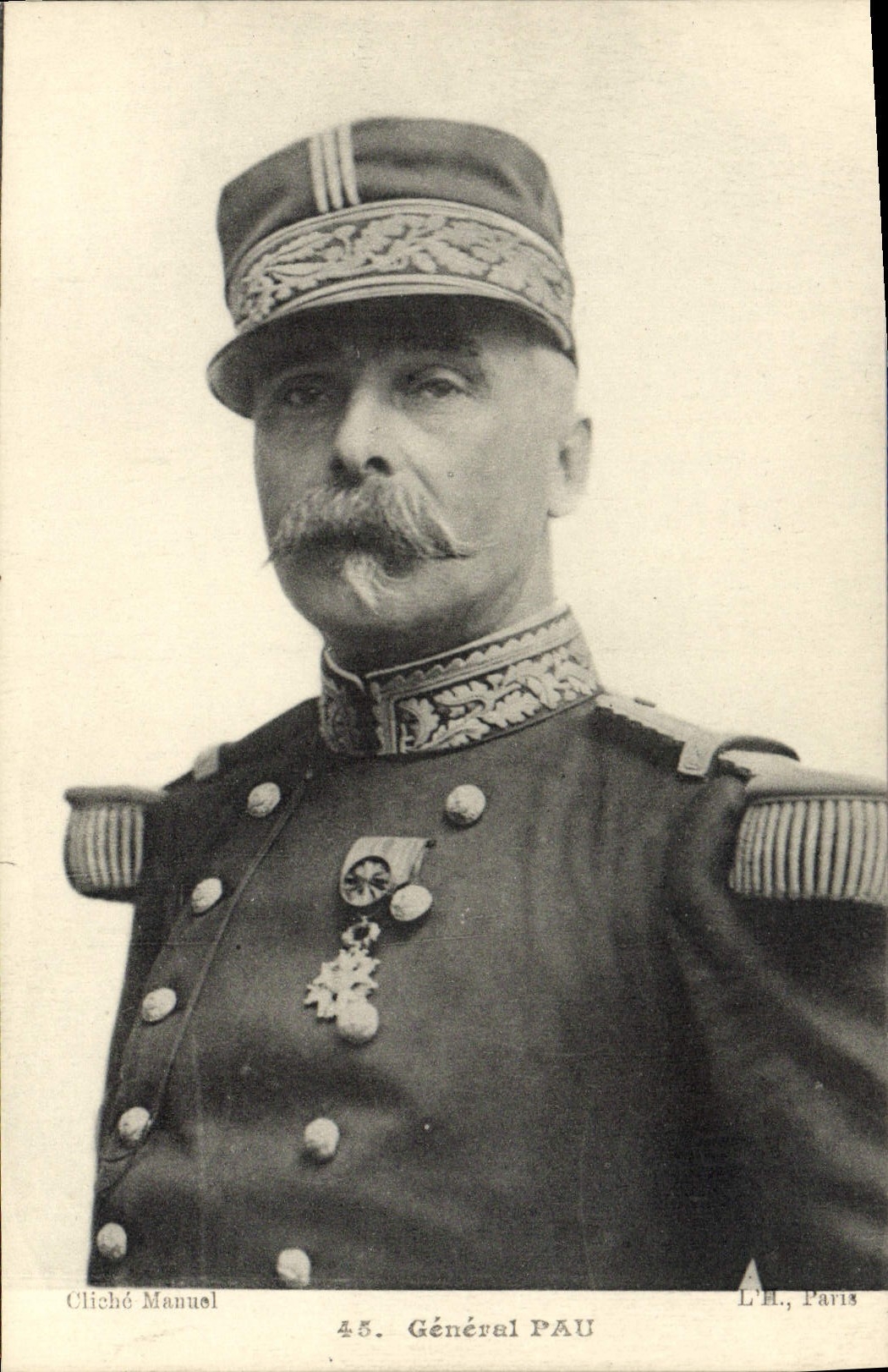 CPA General Pau Militaria