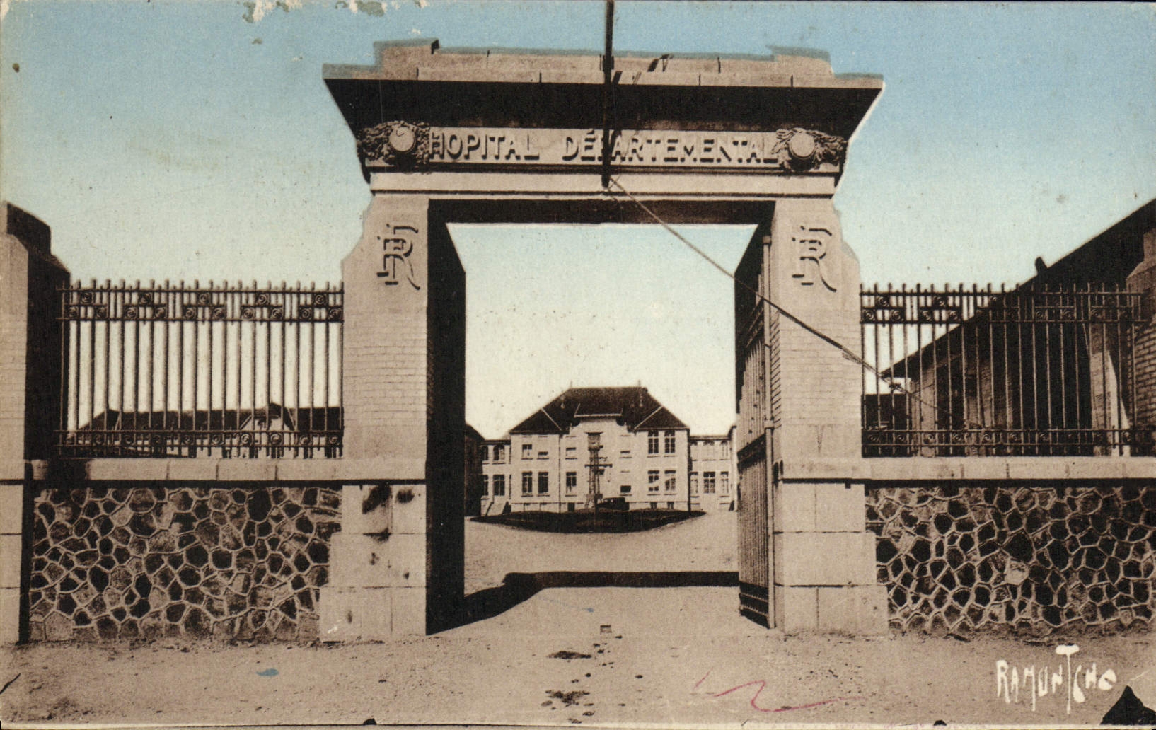 CPA Hopital departemental de la Vendee Pavillon de Chirurgie