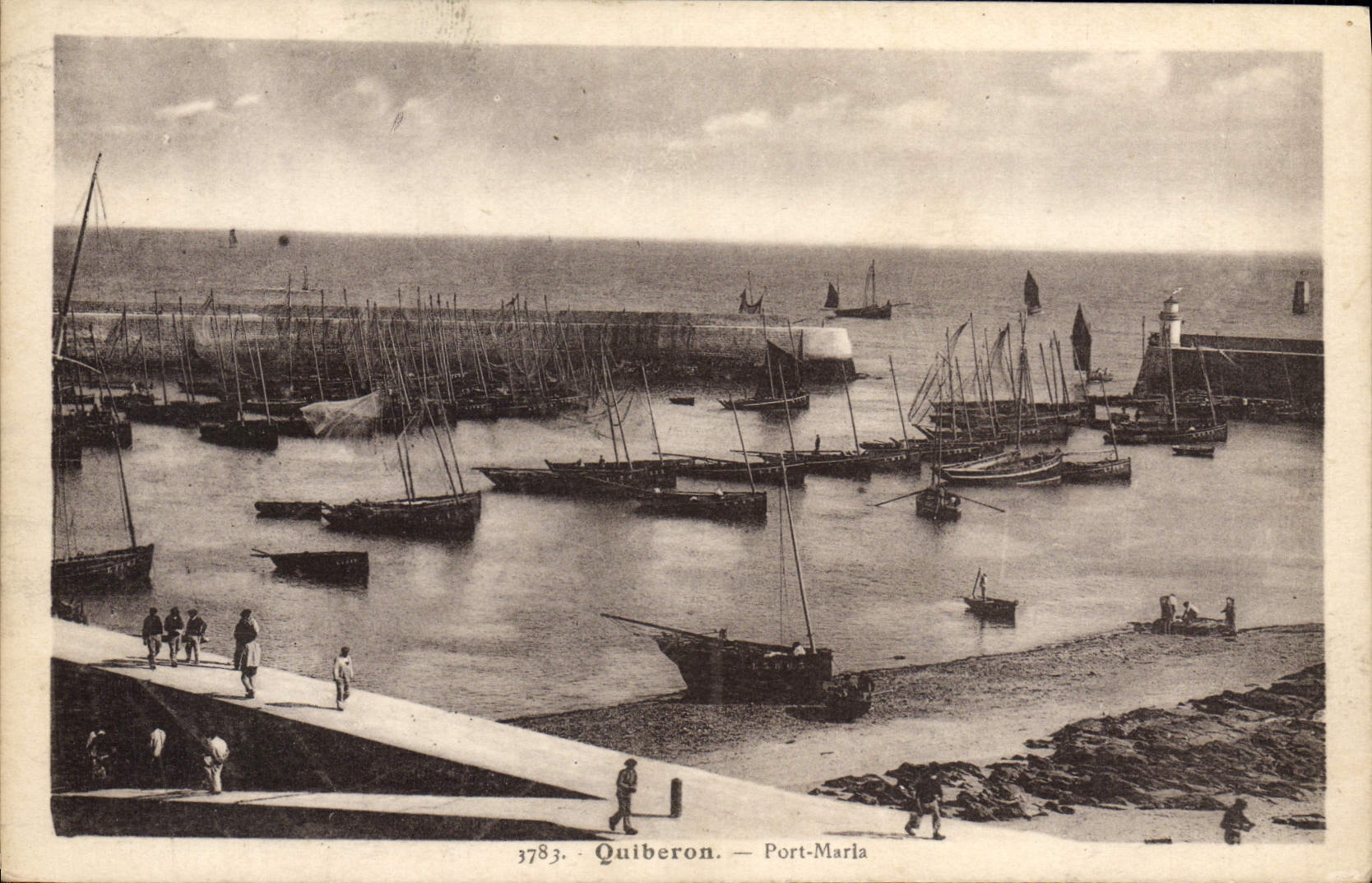 CPA Quiberon Port Maria Bateaux