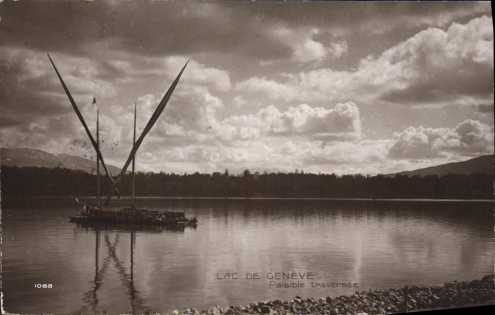 CPA Lac de Geneve Paisible traversee Bateau