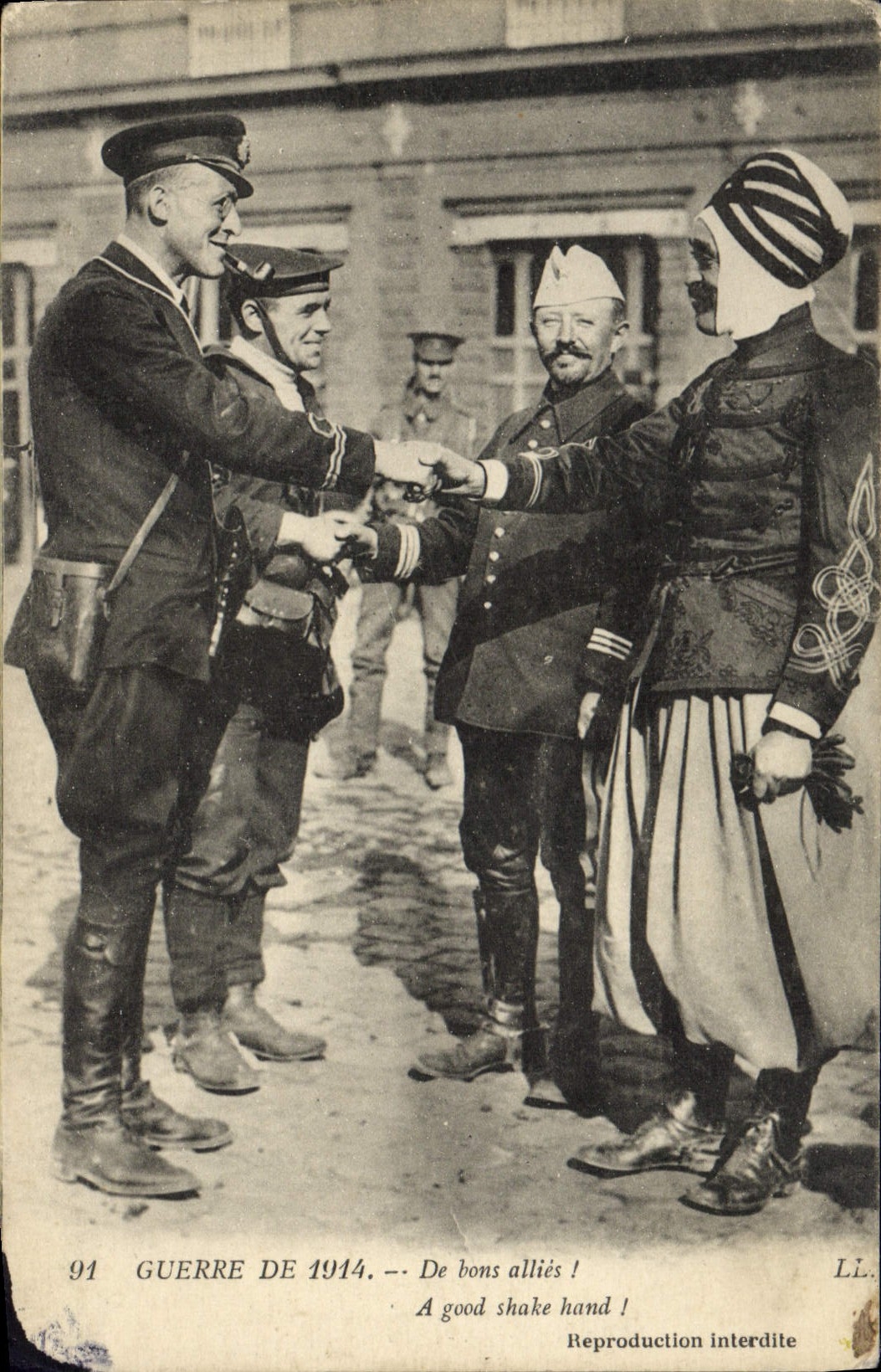 CPA Guerre de 1914 De bons allies Militaria 