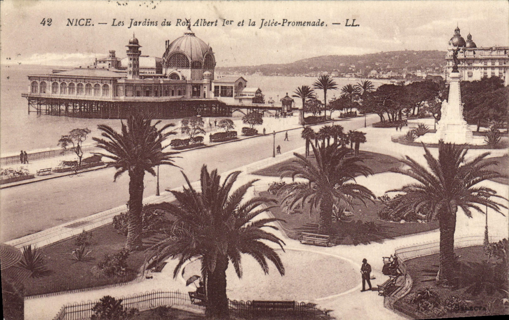 CPA Nice Les Jardins du Roi Albert 1er et la Jetee